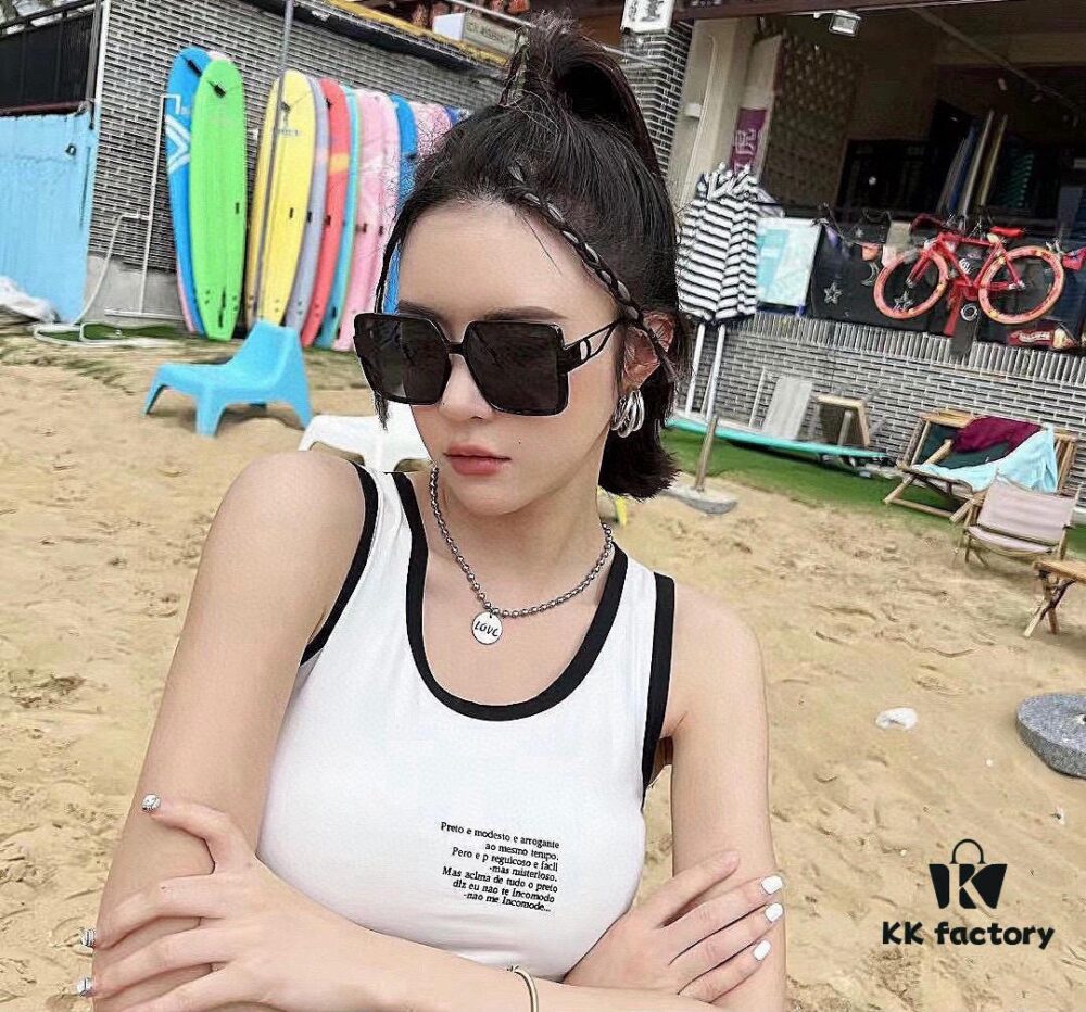 【DIOR】2025 Spring New Arrival Trendy Fashion Square Polarized Sunglasses High Quality Comfortable Wear Influencer Style Shades Model: D5541