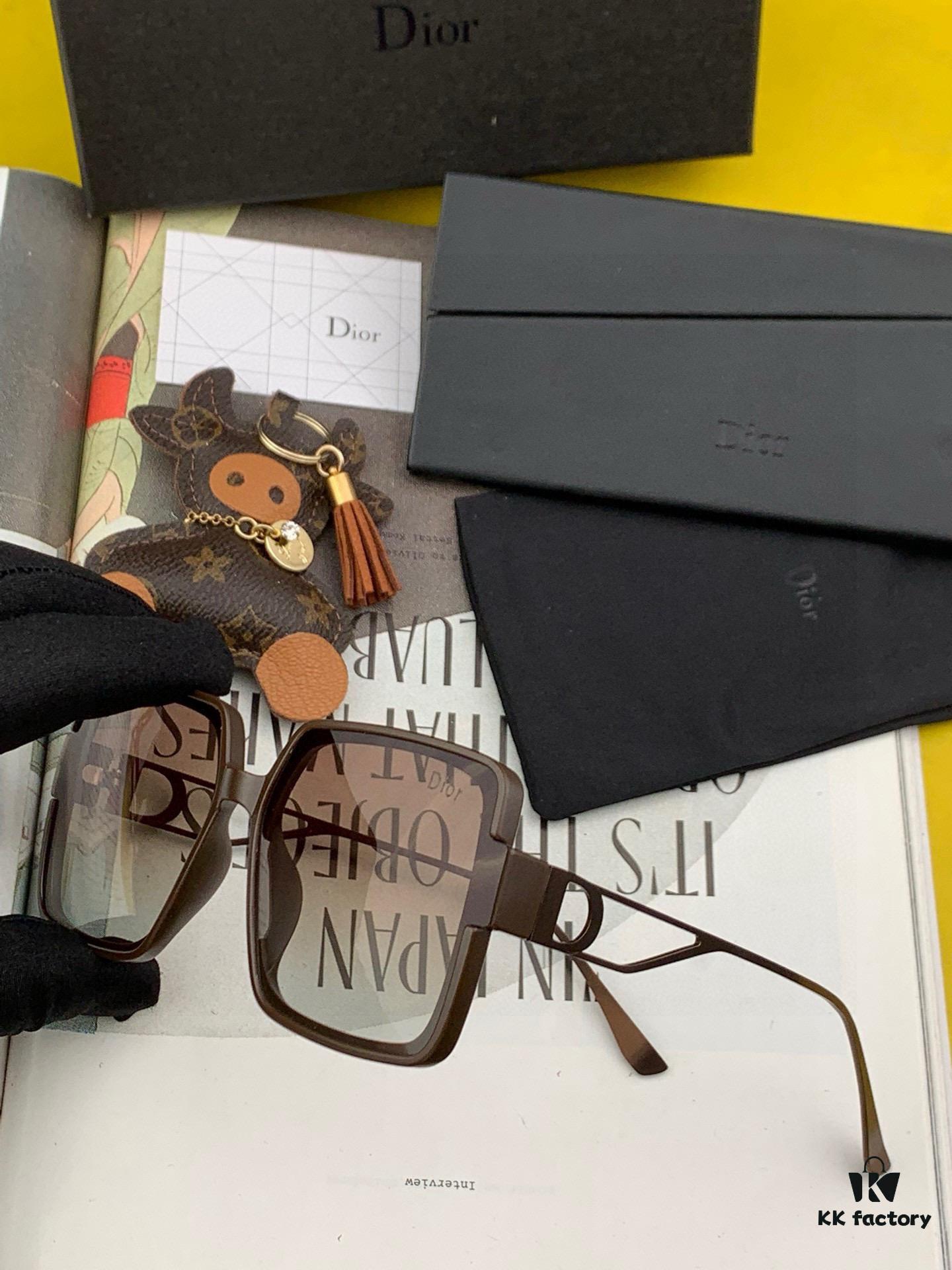 【DIOR】2025 Spring New Arrival Trendy Fashion Square Polarized Sunglasses High Quality Comfortable Wear Influencer Style Shades Model: D5541