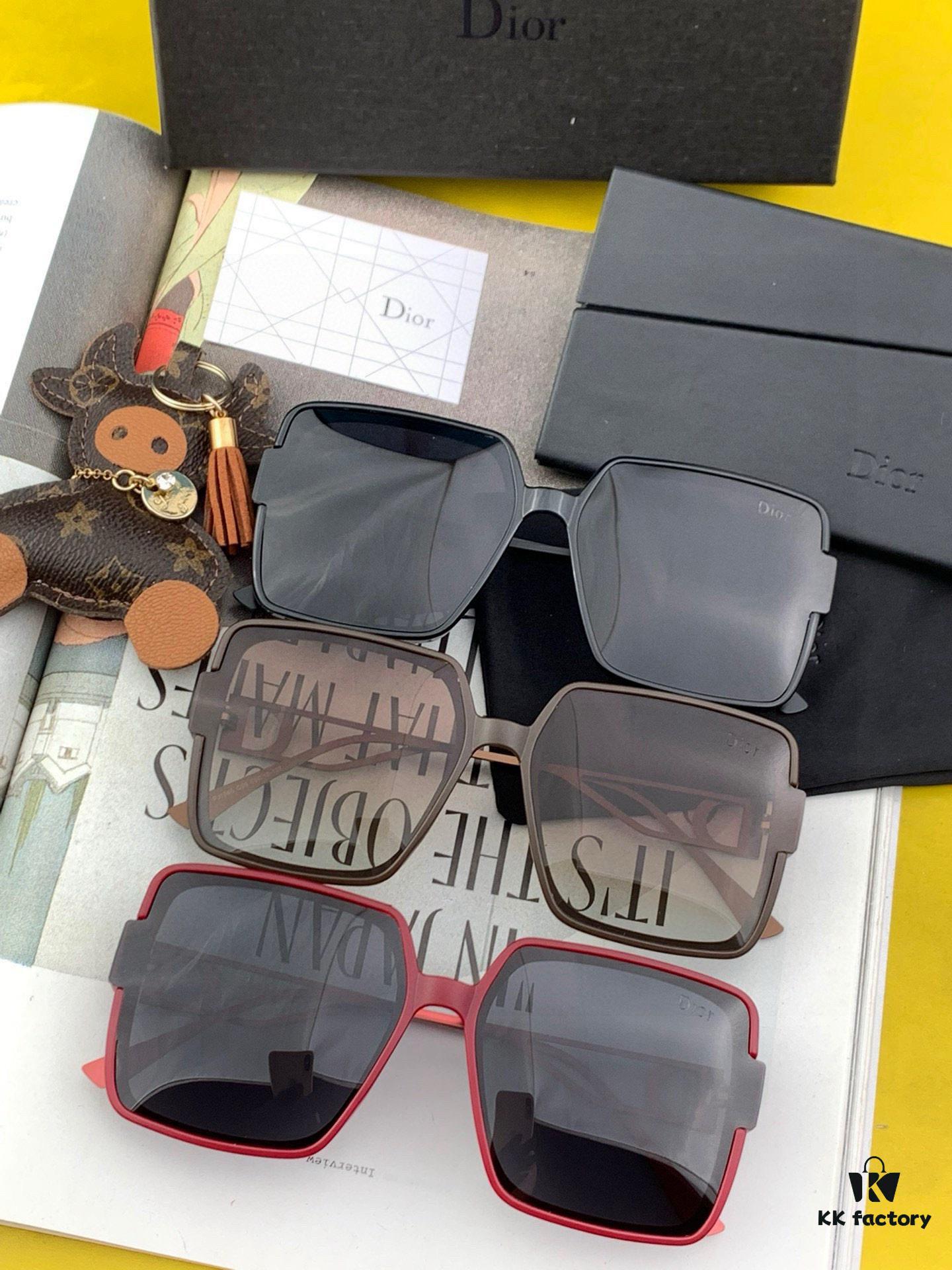 【DIOR】2025 Spring New Arrival Trendy Fashion Square Polarized Sunglasses High Quality Comfortable Wear Influencer Style Shades Model: D5541