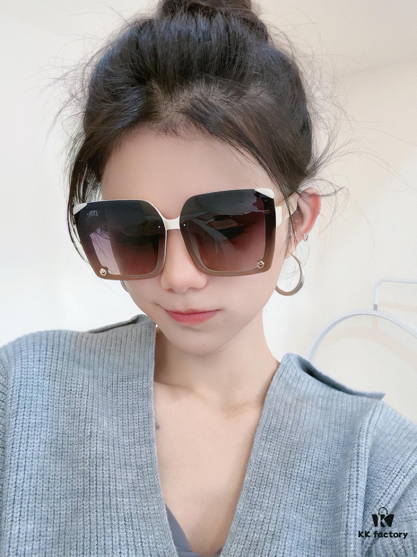 【DIOR - Dior】2025 Spring New Arrival Trendy Popular Fashion Square Polarized Sunglasses High Quality Comfortable Fit Influencer Style Sunglasses Model: D7191