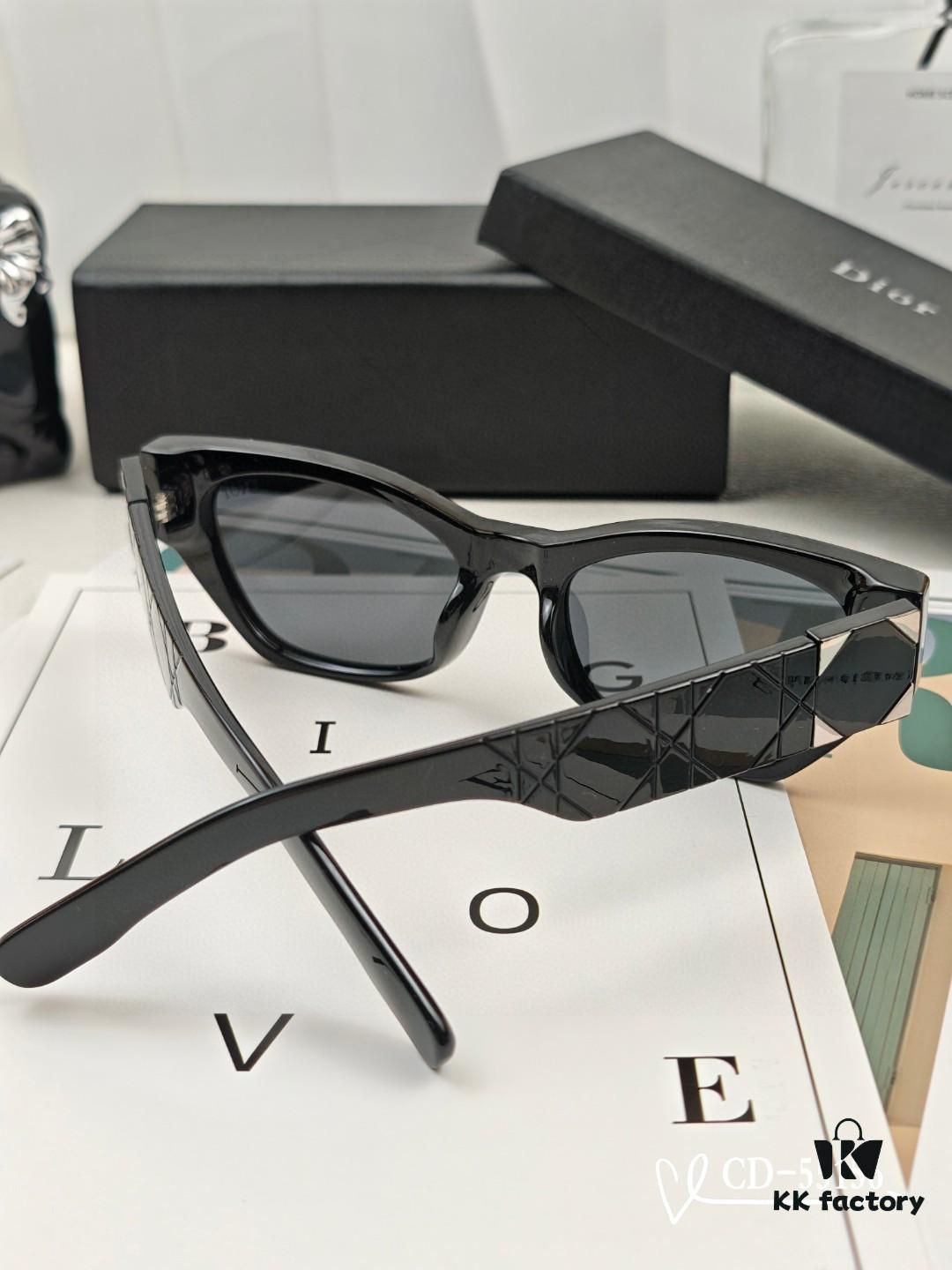 DIOR France TR90 Lightweight Sunglasses with Polarized Lenses, Model 55156