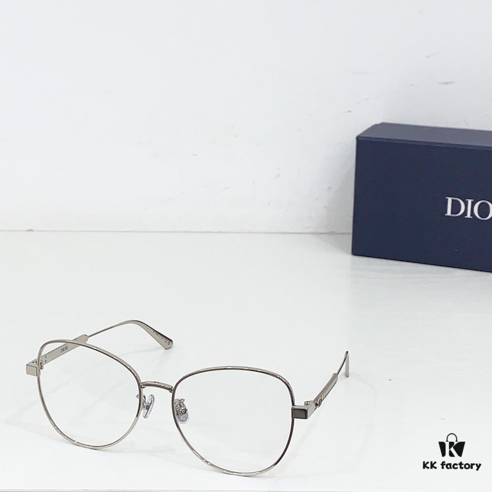 130 High-Quality Original Nose Pads, Comparable to Dior DIORCANNAGE B1F Metal Cannage Pattern Butterfly Temple Sunglasses