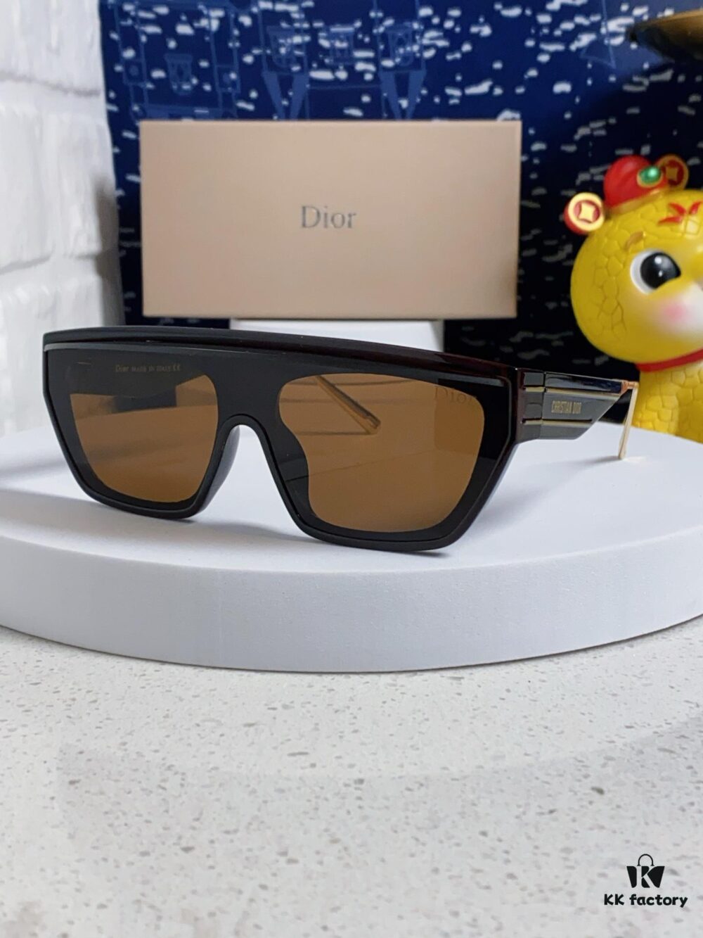 Dior 2025 Fashion New Arrival Sunglasses, High-Quality and Stylish Unisex Acetate Square Frame UV-Protective Shades for Women