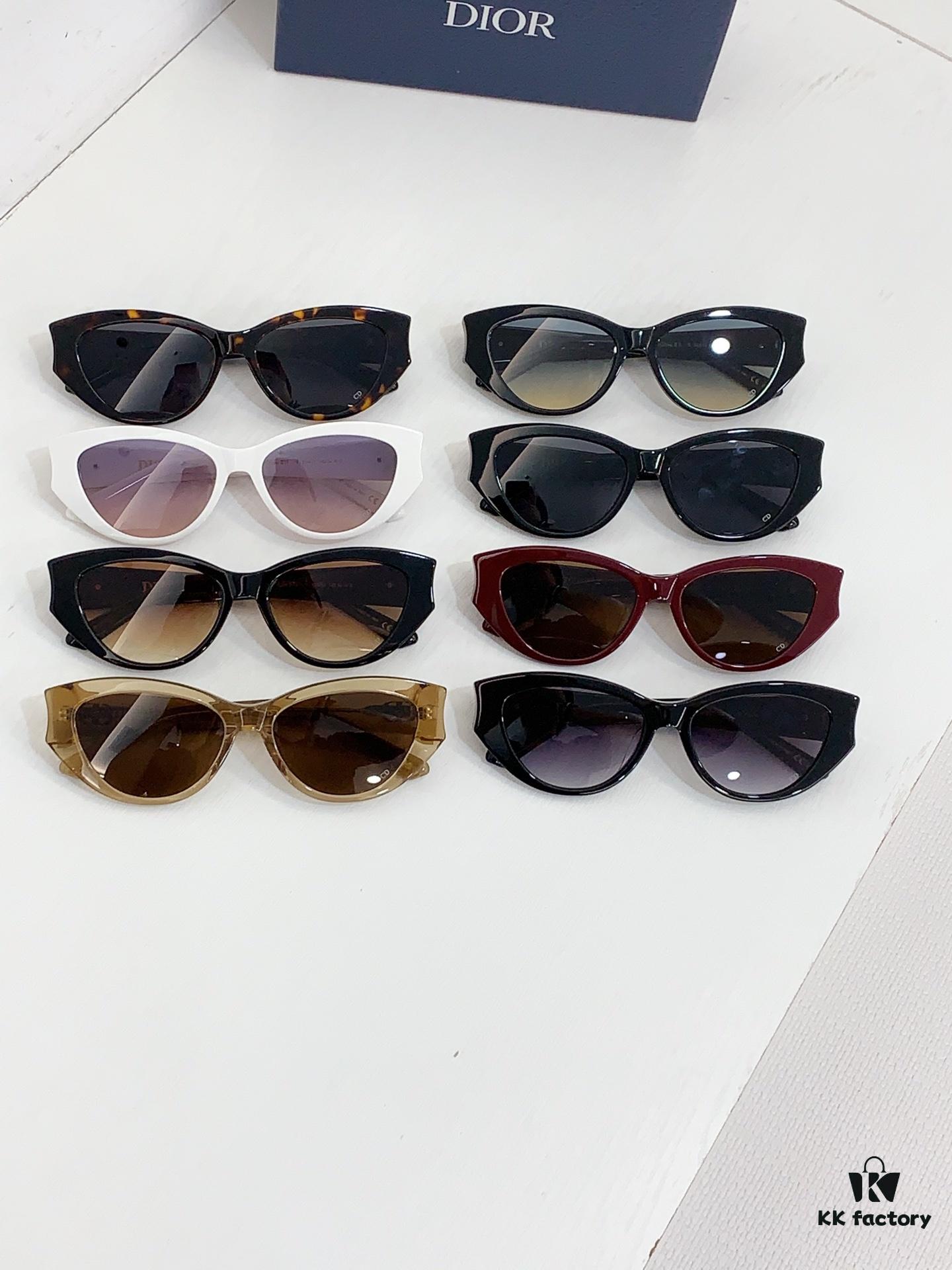 140 DIOR MOD: DiorGlowB11 Size: 53□16 140 Eyeglasses Sunglasses