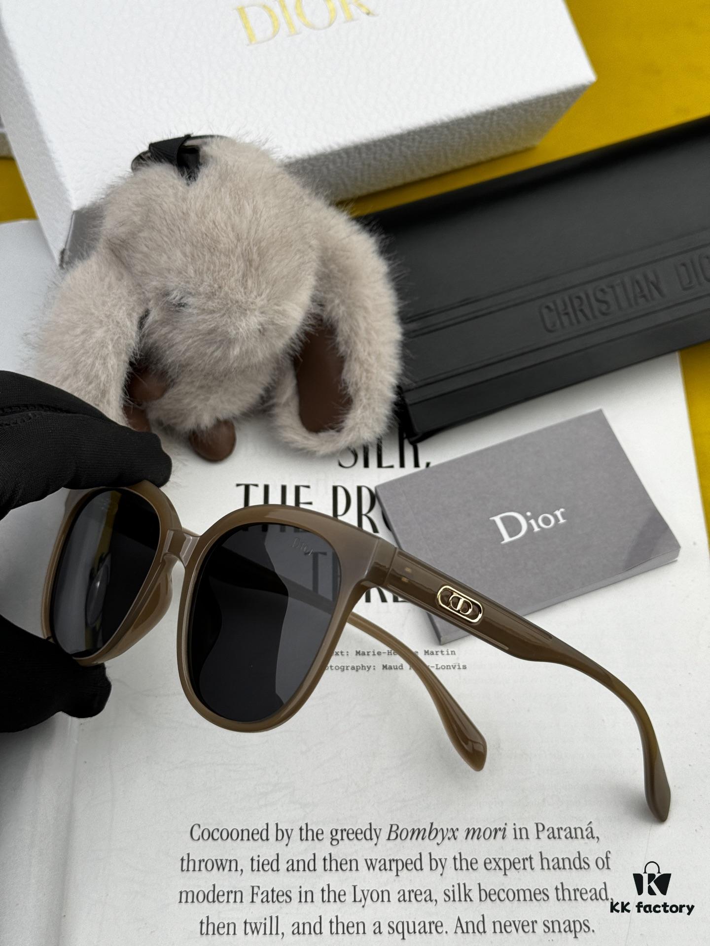 【DIOR】2025 Spring New Arrival Trendy Best-Selling Fashion Round Frame Polarized Sunglasses High Quality Comfortable Wear Influencer Style Shades Model: D6106