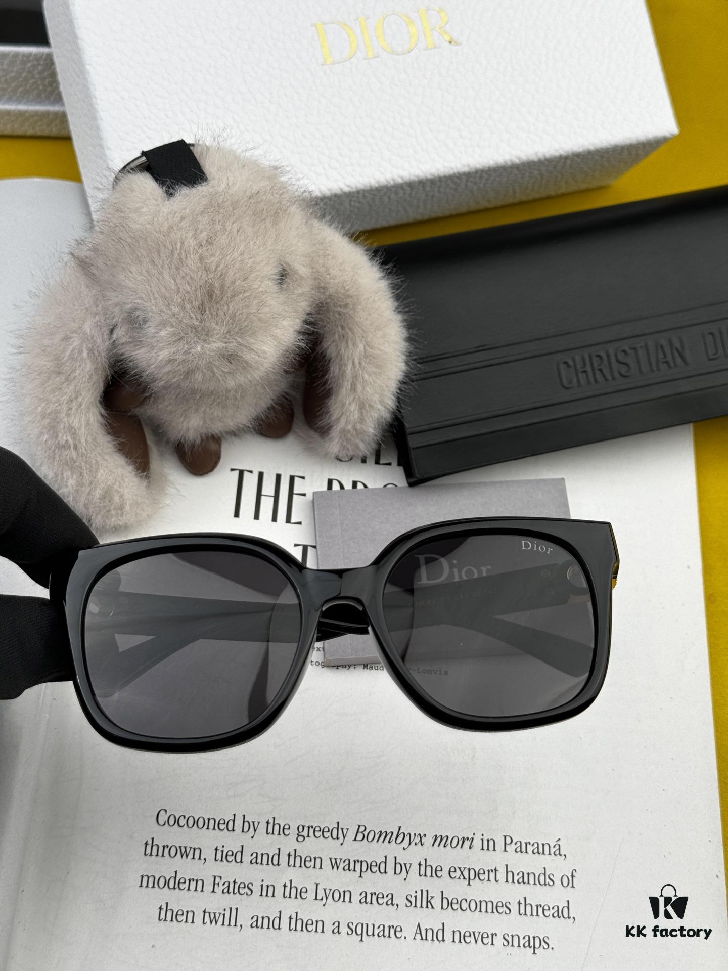 【DIOR】2025 Spring New Arrival Trendy Fashion Square Polarized Sunglasses High-Quality Comfortable Wear Unisex Influencer Style UV Protection Thickened Lenses for Women 🕶️ High-Quality TR Frame Model: CD2908