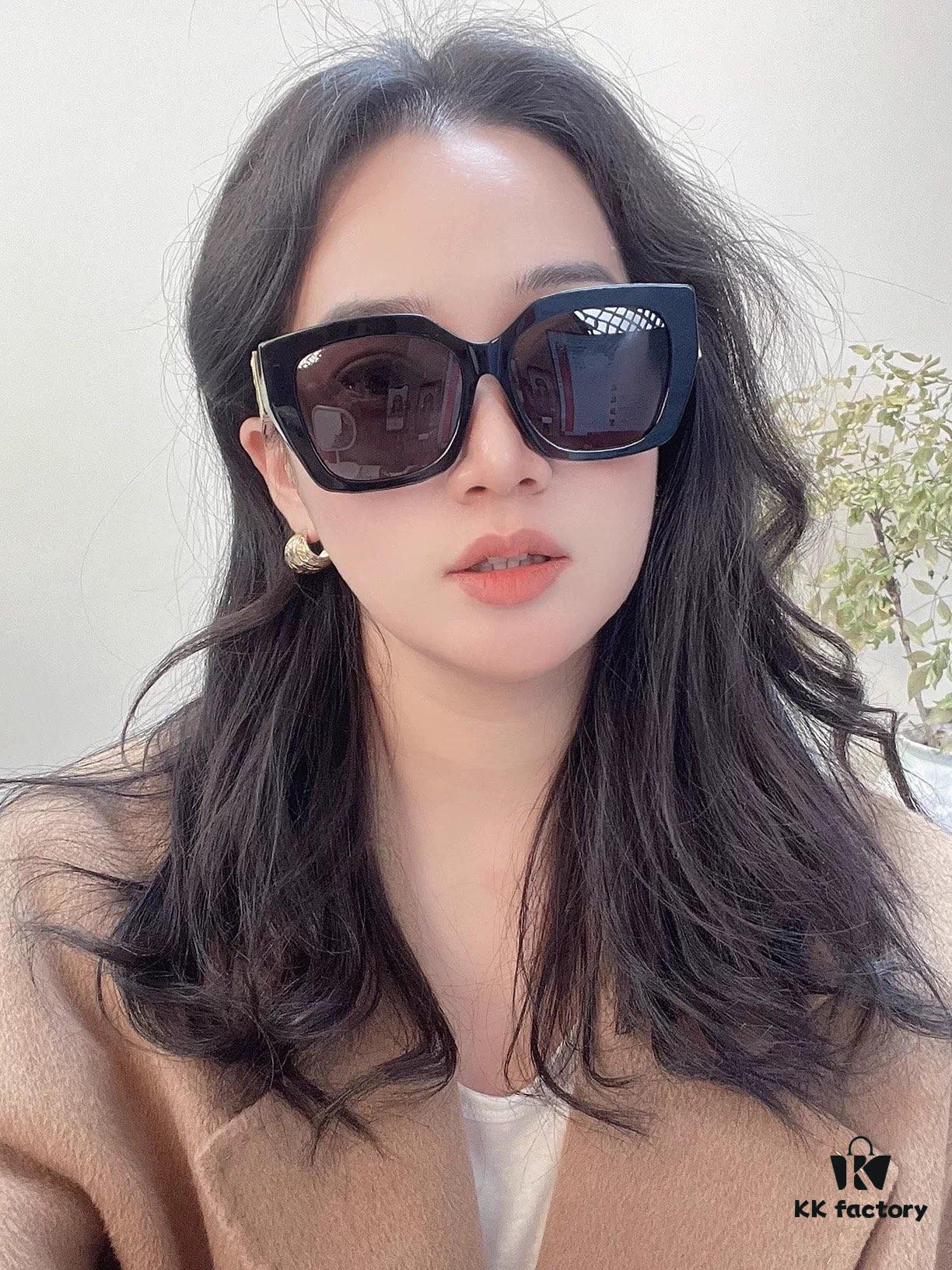 DIOR 2025 New Arrival Trendy Fashion Square Frame Sunglasses Comfortable Fit Influencer Style Women's HD Thick Polarized Sunglasses