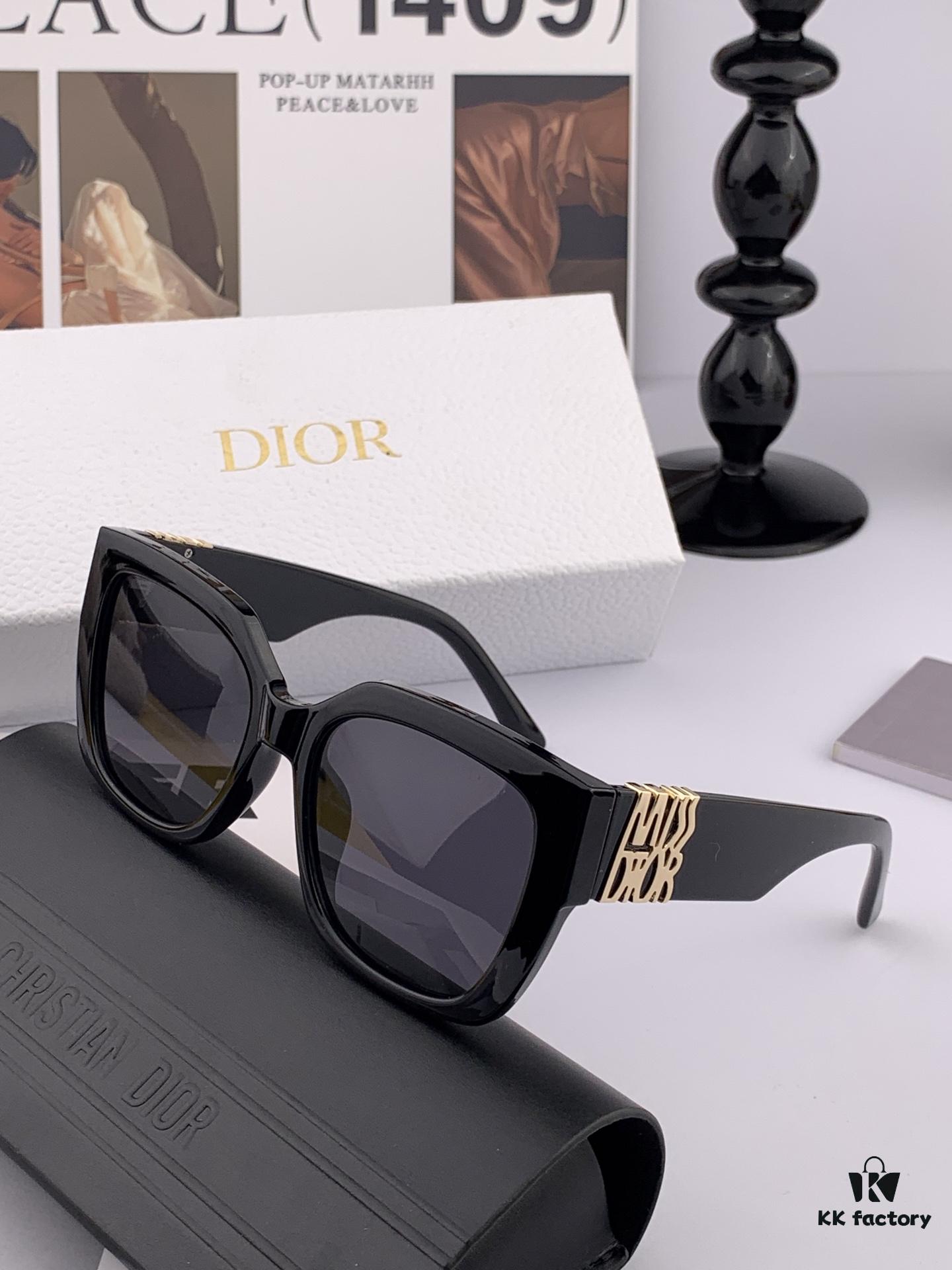 DIOR 2025 New Arrival Trendy Fashion Square Frame Sunglasses Comfortable Fit Influencer Style Women's HD Thick Polarized Sunglasses