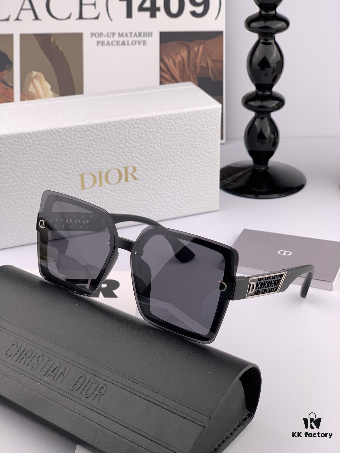 【DIOR】2025 Spring New Arrival Trendy Fashion Square Polarized Sunglasses High-Quality Comfortable Wearable Influencer Popular Style Women's HD Thickened Polarized Sunglasses 🕶️ High-Quality TR Frame Model: CD1086