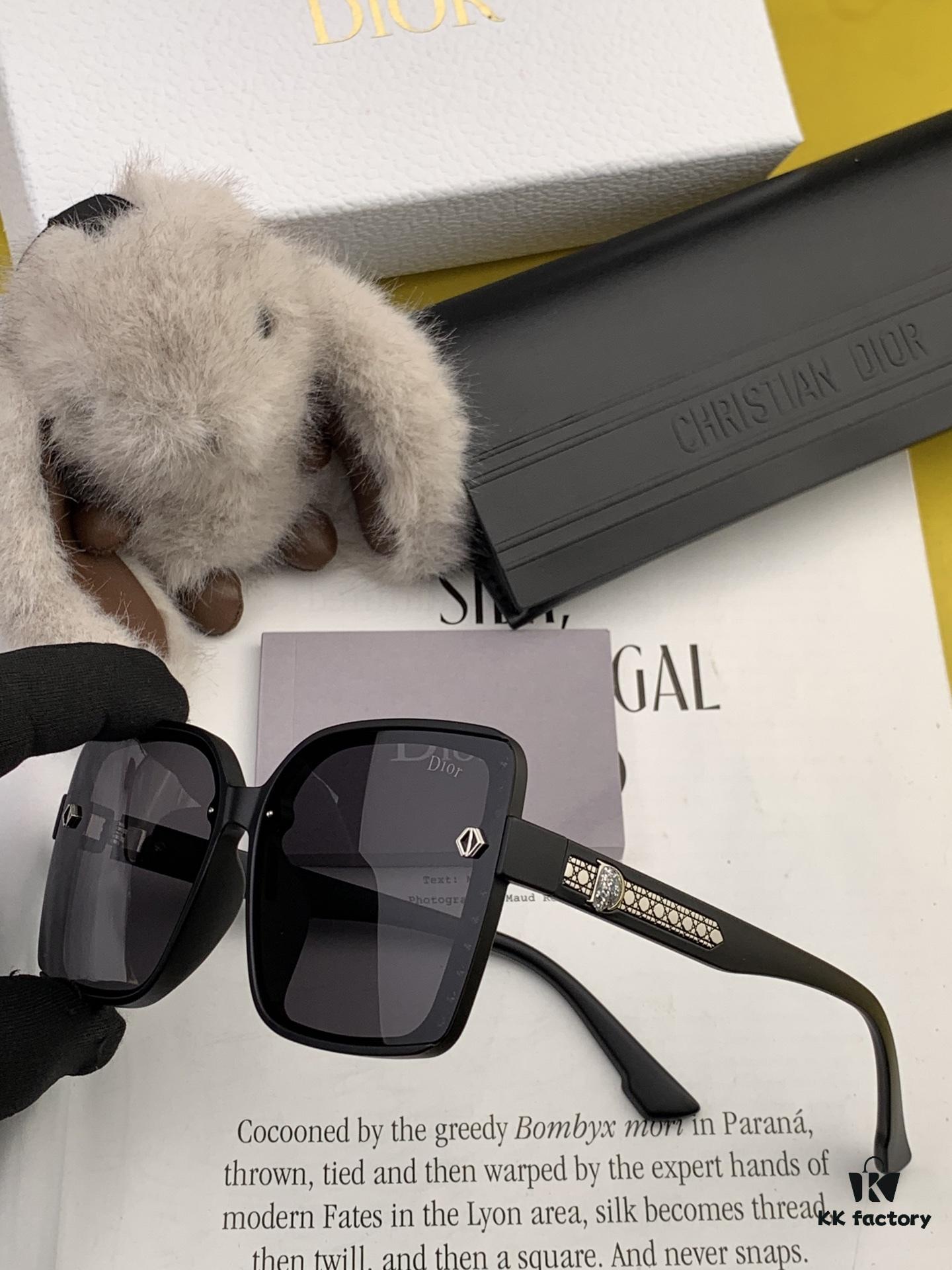 【DIOR】2025 Spring New Arrival Trendy Fashion Square Polarized Sunglasses High Quality Comfortable Wear Influencer Favorite Model: D0991 Eyewear