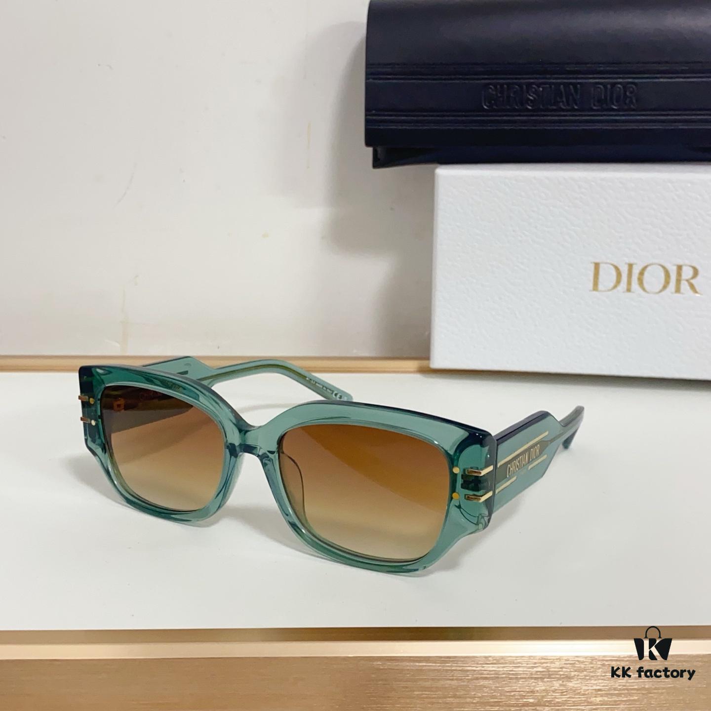 135 DIOR Signature S13F Sunglasses Size 55□18-140