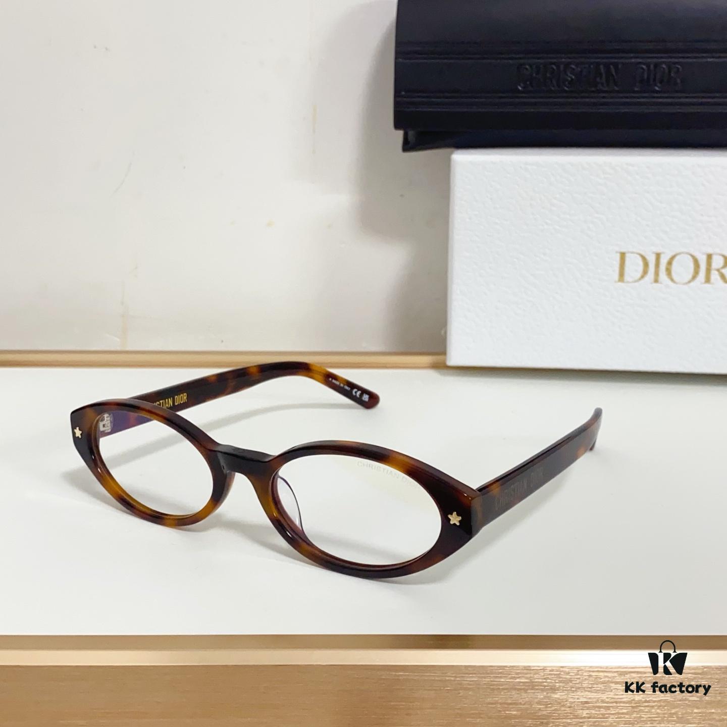 105 DIOR Dior Pacific R1F 54-18-140