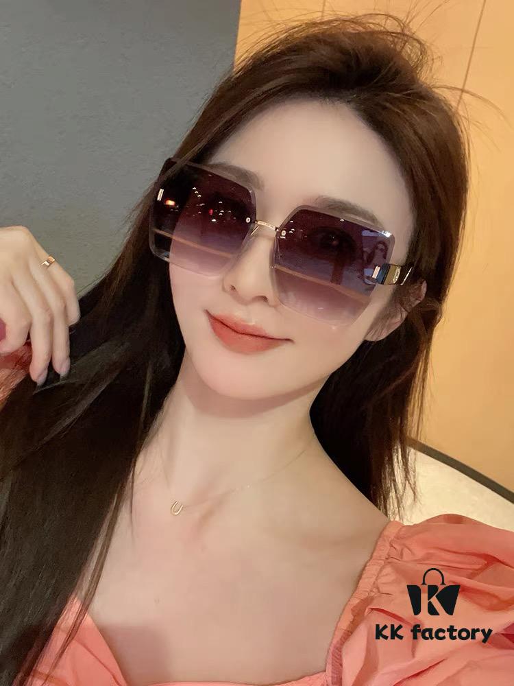 DIOR 2025 New Women's Square Sunglasses, Driving Sunglasses, New Lightweight Metal Rimless Sunglasses, Stylish and Elegant, Comfortable and Light