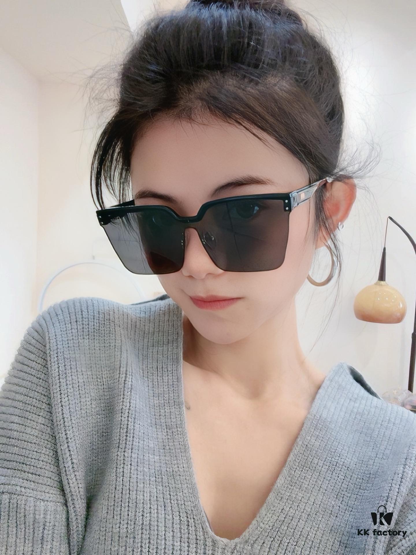 DIOR Nylon Polarized One-Piece Sunglasses, 2025 Spring New Arrival, Trendy Square Frame Polarized Sunglasses, High-Quality Comfortable Wear, Influencer-Style Women's HD Nylon Polarized Sunglasses