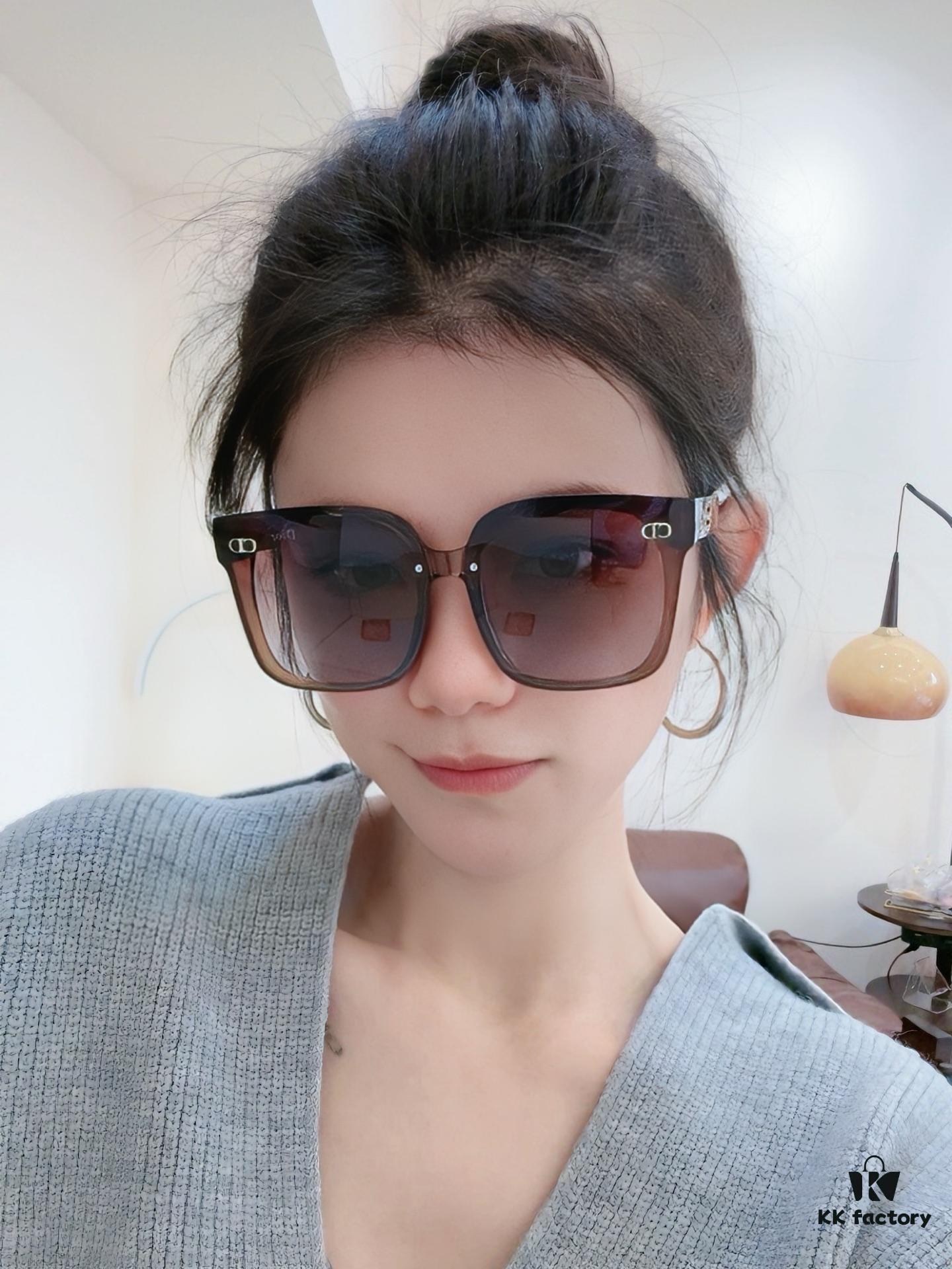 TR Version - Polarized [Exclusive Luxury Sunglasses No Filter‼ Real Photo Listing] Dior Official Website Latest Release New Sunglasses 🕶, Attention   We Use High-Definition Lenses, Feel Free to Inspect Upon Arrival Model: CD8021 Eyeglasses Sunglasses