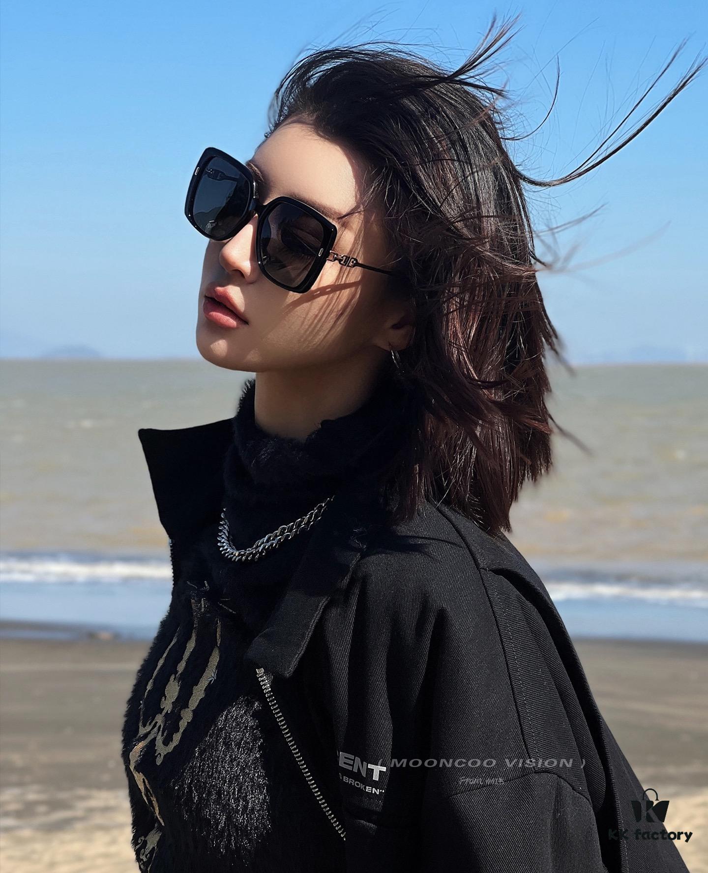 DIOR 2025 Spring New Arrival Trendy Fashion Square Polarized Sunglasses High-Quality Comfortable Wear Influencer Style Women's HD Polarized Sunglasses 🕶️ High-Quality TR Frame Model: CD7906
