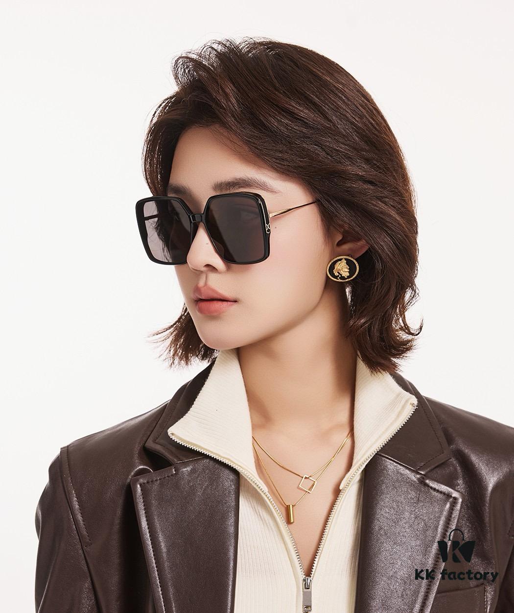 【DIOR】2025 Spring New Arrival Trendy Fashion Square Polarized Sunglasses High-Quality Comfortable Wear Influencer Favorite Women's HD Polarized Sunglasses 🕶️ High-Quality TR Frame Model: CD2315