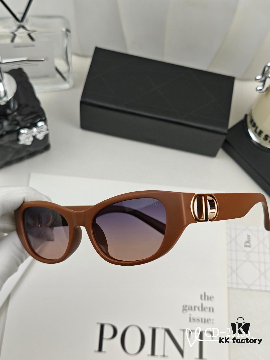 DIOR France TR90 Lightweight Sunglasses with Polarized Lenses, Model 25135