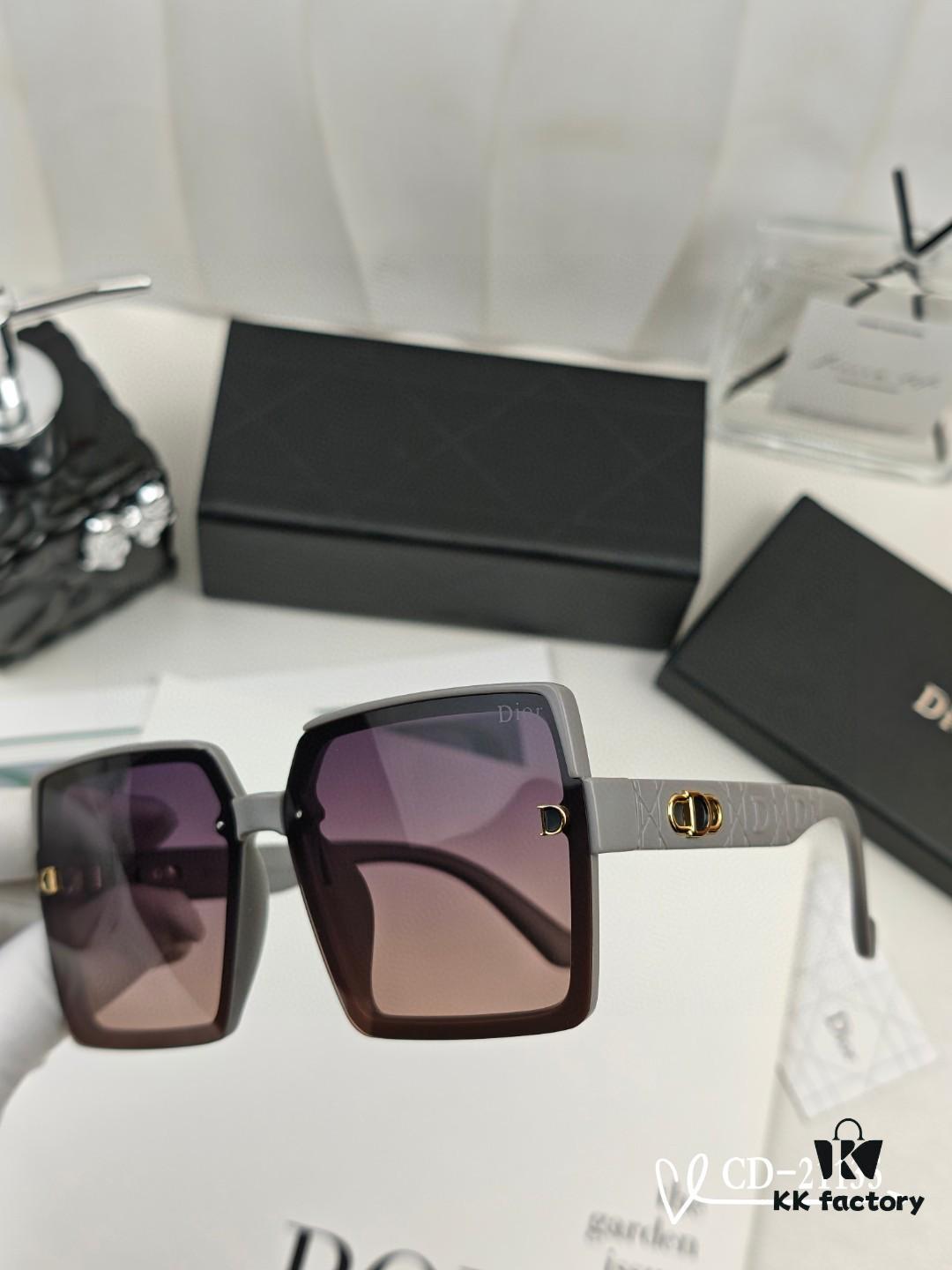 DIOR France - Polarized Sunglasses with TR90 Frame and Plutonite Lens
