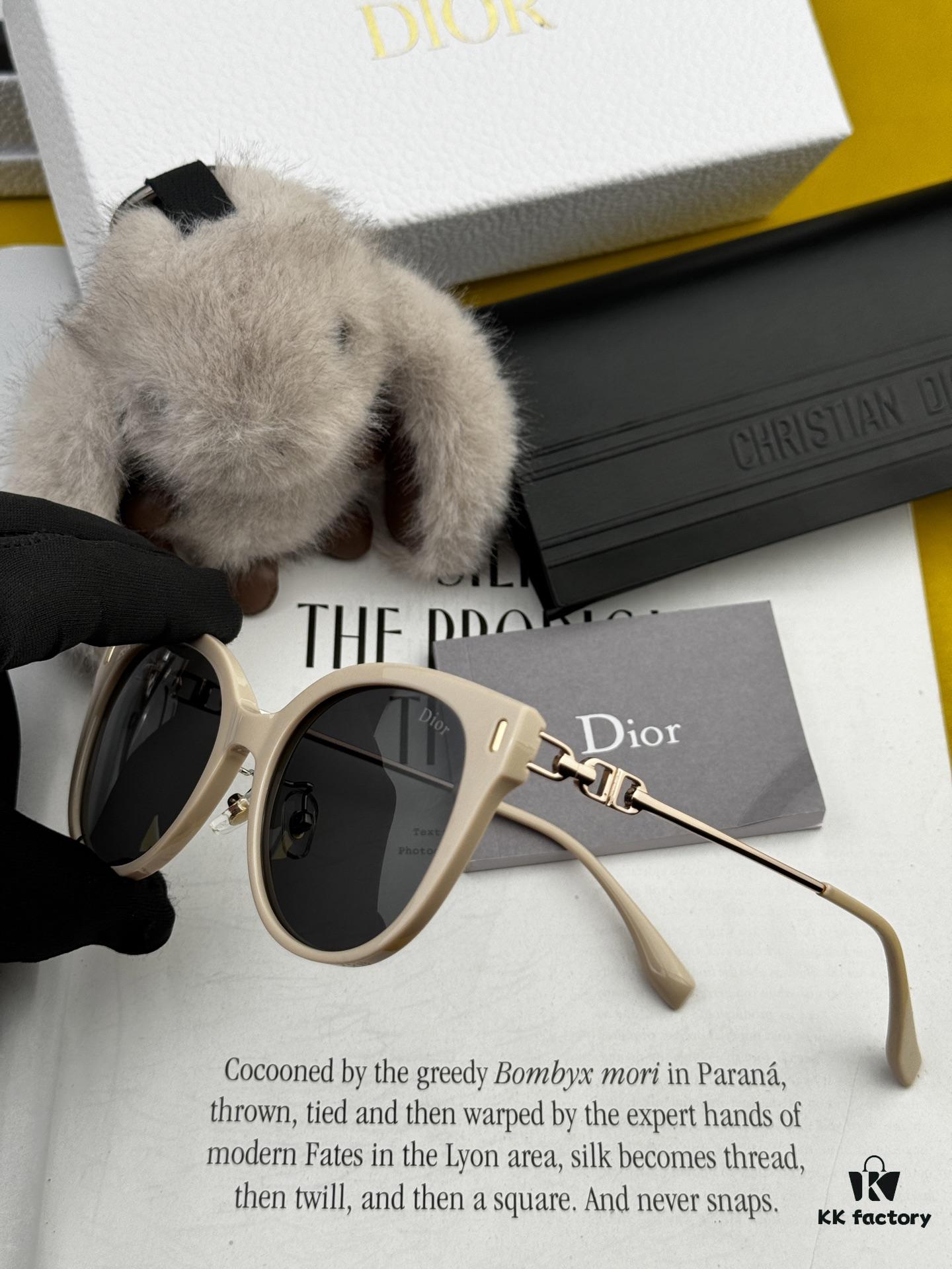 DIOR 2025 Spring New Arrival Trendy Best-Selling Fashion Round Frame Polarized Sunglasses, High-Quality Comfortable Wear, Influencer Popular Style for Women, HD Thickened Polarized Sunglasses 🕶️ High-Quality TR Frame Model: CD6906