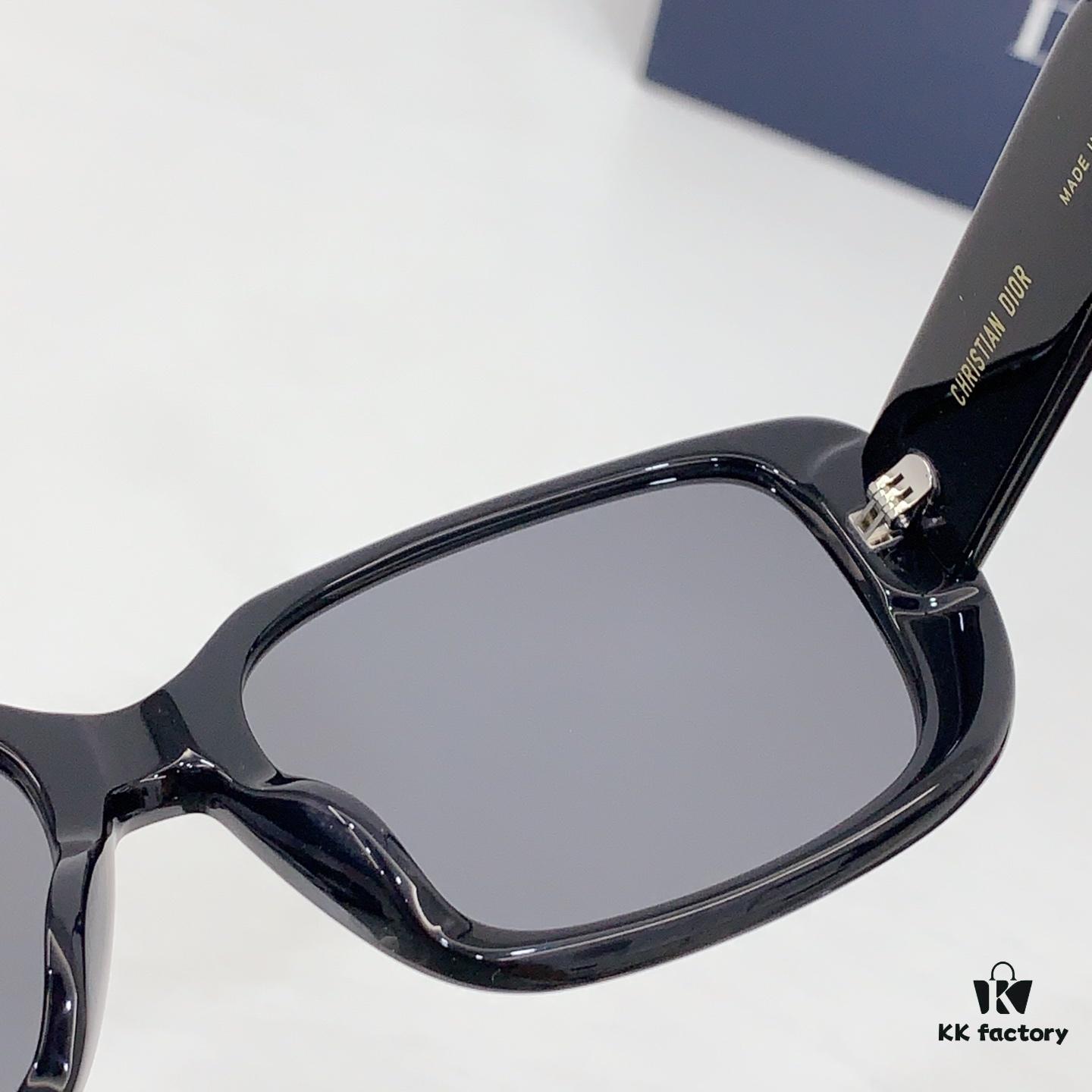 115 DIOR S12F 10A2 Sunglasses