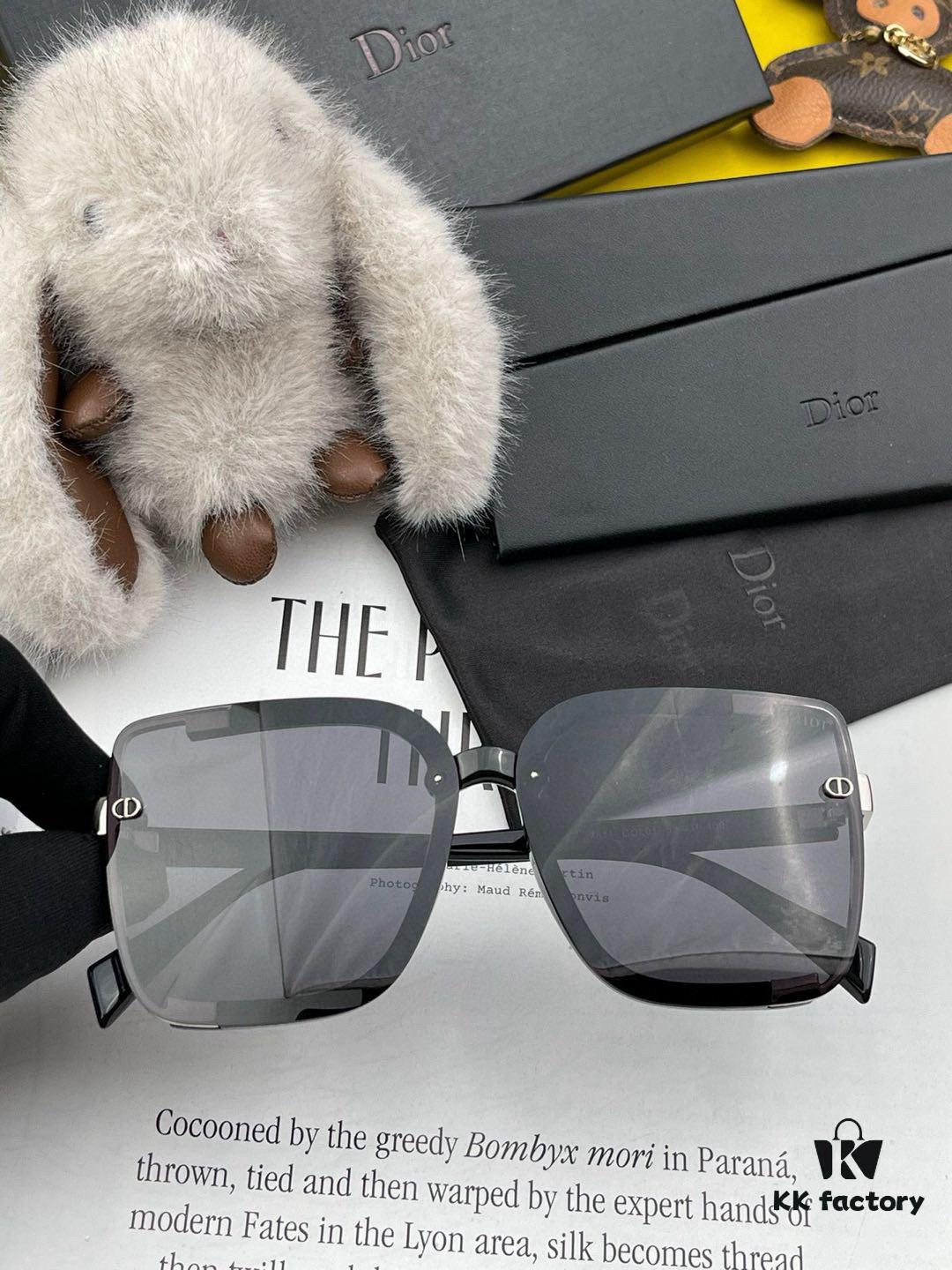 【DIOR - Dior】2025 Spring New Arrival Trendy Fashion Square Polarized Sunglasses High Quality Comfortable Wear Influencer Popular Style Model: D1781 Eyeglasses Sunglasses