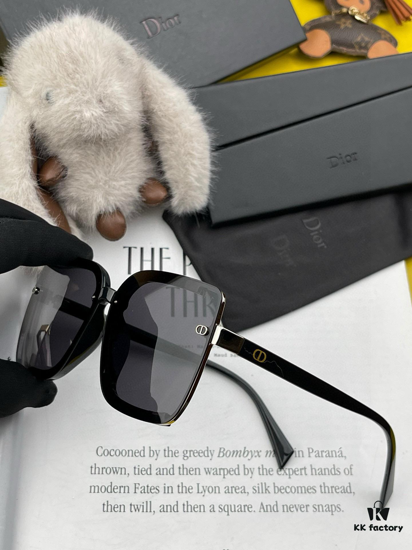 【DIOR - Dior】2025 Spring New Arrival Trendy Fashion Square Polarized Sunglasses High Quality Comfortable Wear Influencer Popular Style Model: D1781 Eyeglasses Sunglasses