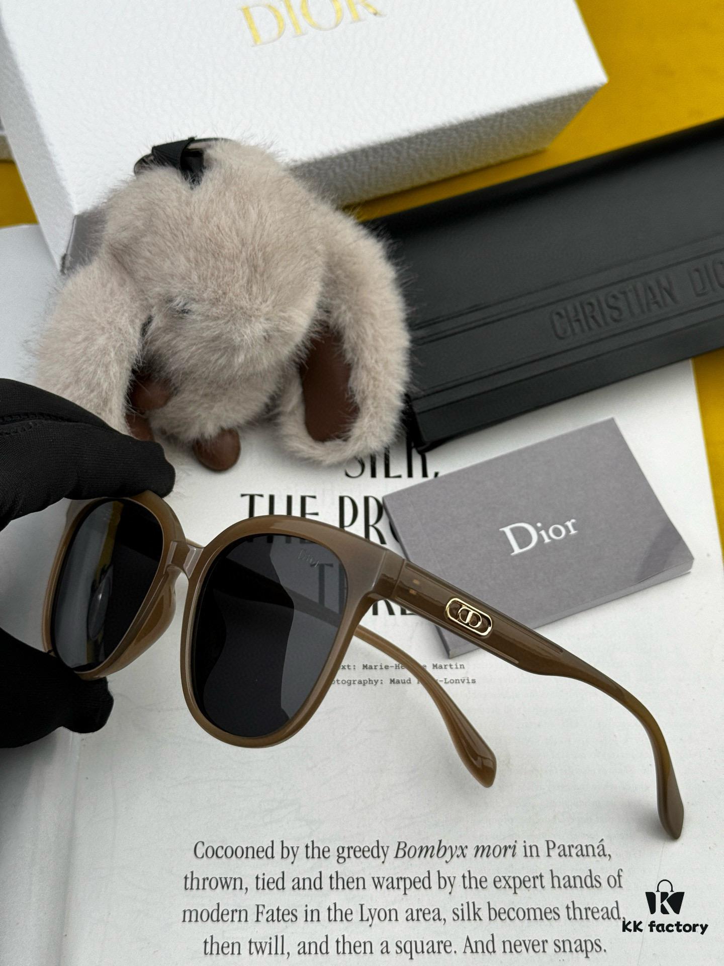 【DIOR - Dior】2025 Spring New Arrival Trendy Best-Selling Fashion Round Frame Polarized Sunglasses High Quality Comfortable Wear Influencer Favorite Sunglasses Model: D6106 Eyewear