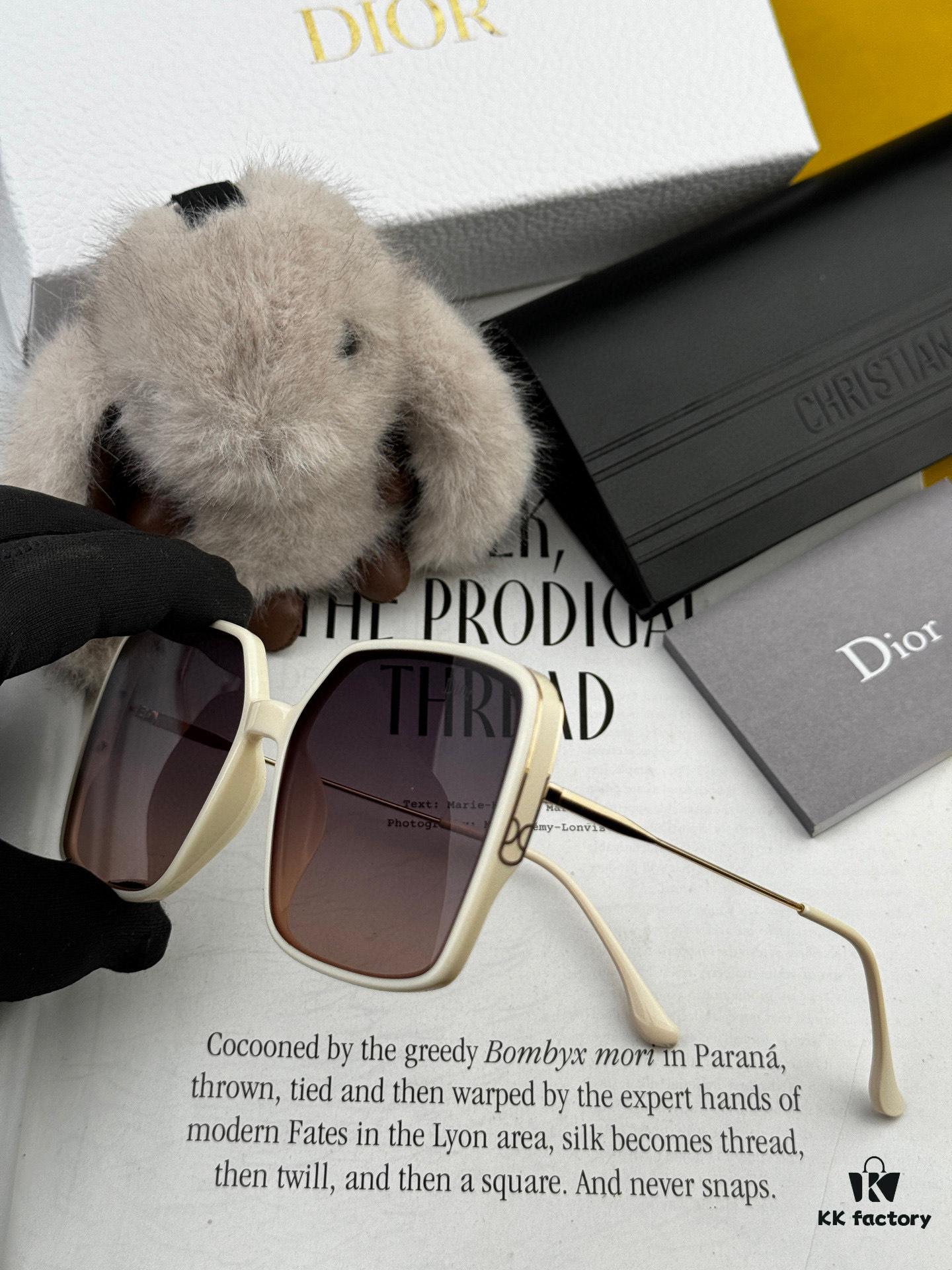 【DIOR - Dior】2025 Spring New Arrival Trendy Fashion Square Polarized Sunglasses High-Quality Comfortable Fit Influencer Favorite Women's HD Polarized Sunglasses 🕶️ High-Quality TR Frame Model: CD2315