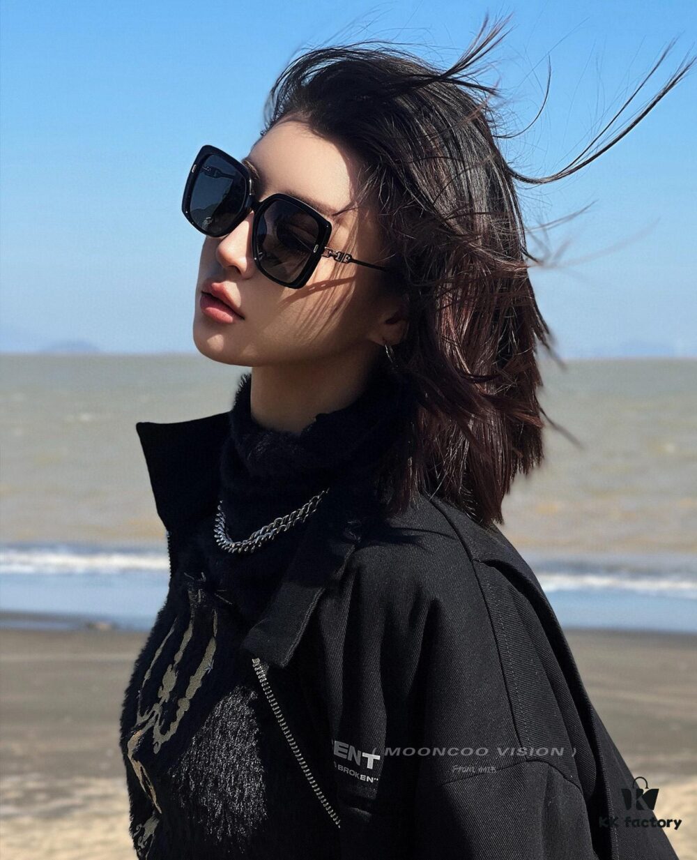 【DIOR】2025 Spring New Arrival Trendy Fashion Square Polarized Sunglasses High-Quality Comfortable Wear Influencer Style Women's HD Polarized Sunglasses