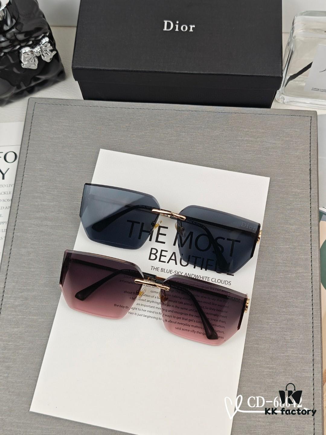 Dior - French Fashion House Dior Unisex Sunglasses with Polarized Lenses by Polaroid, Lightweight Metal Frame, Style 68042