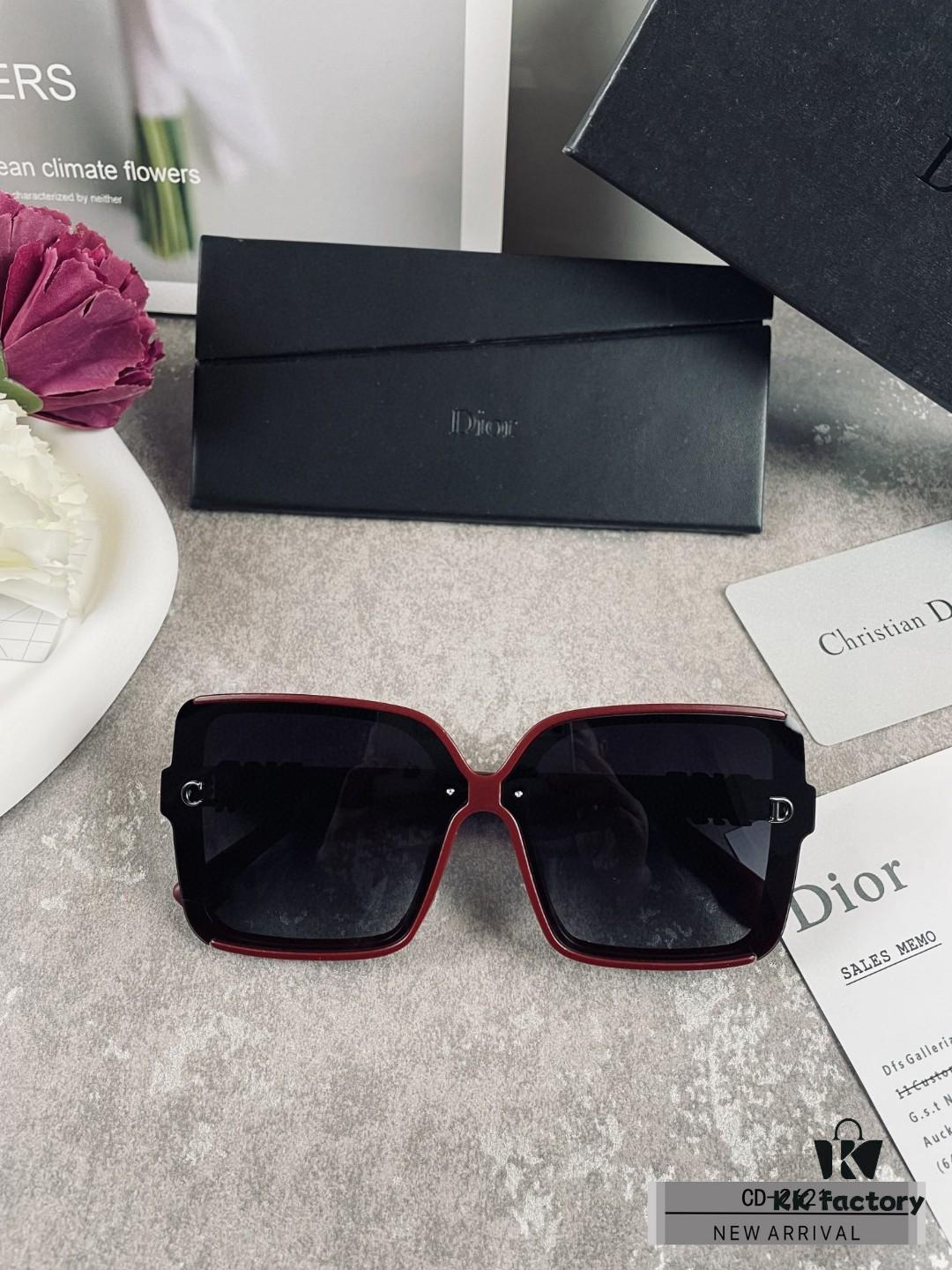 Dior France | Polarized Sunglasses with Lightweight Frame, Two Colors Available Model: 2621S