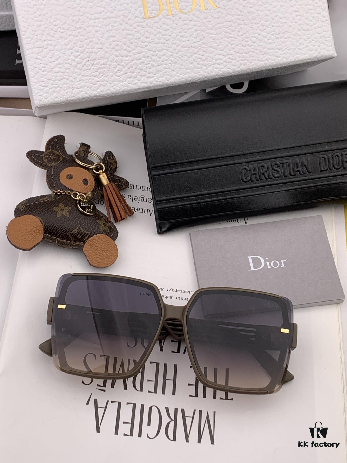 DIOR Sunglasses 2024 Spring New Arrival Trendy Fashion Square Polarized Sunglasses High-Quality Comfortable Wear Influencer Style Women's HD Nylon Sunglasses 🕶️ High-Quality TR Frame Model: CD7780