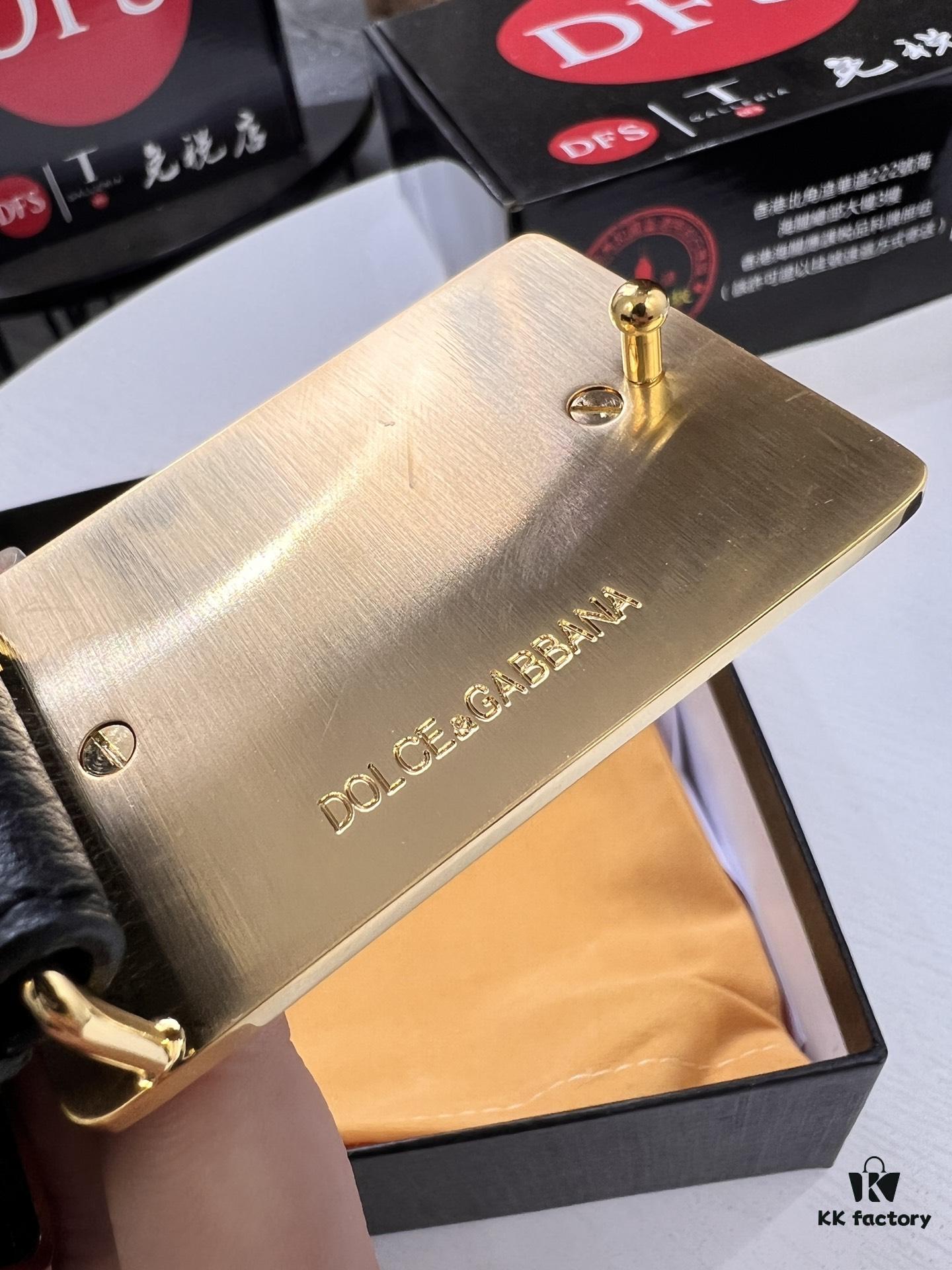 D&G Original Belt Hong Kong Duty-Free Gift Box (NXP Tag with Verifiable Official Website Anti-Counterfeit Chip) Genuine Mold Stainless Steel Logo Buckle Top-Grade Leather Italian Imported Cross-Grain Calfskin Fashion Runway Style 3.8cm Width