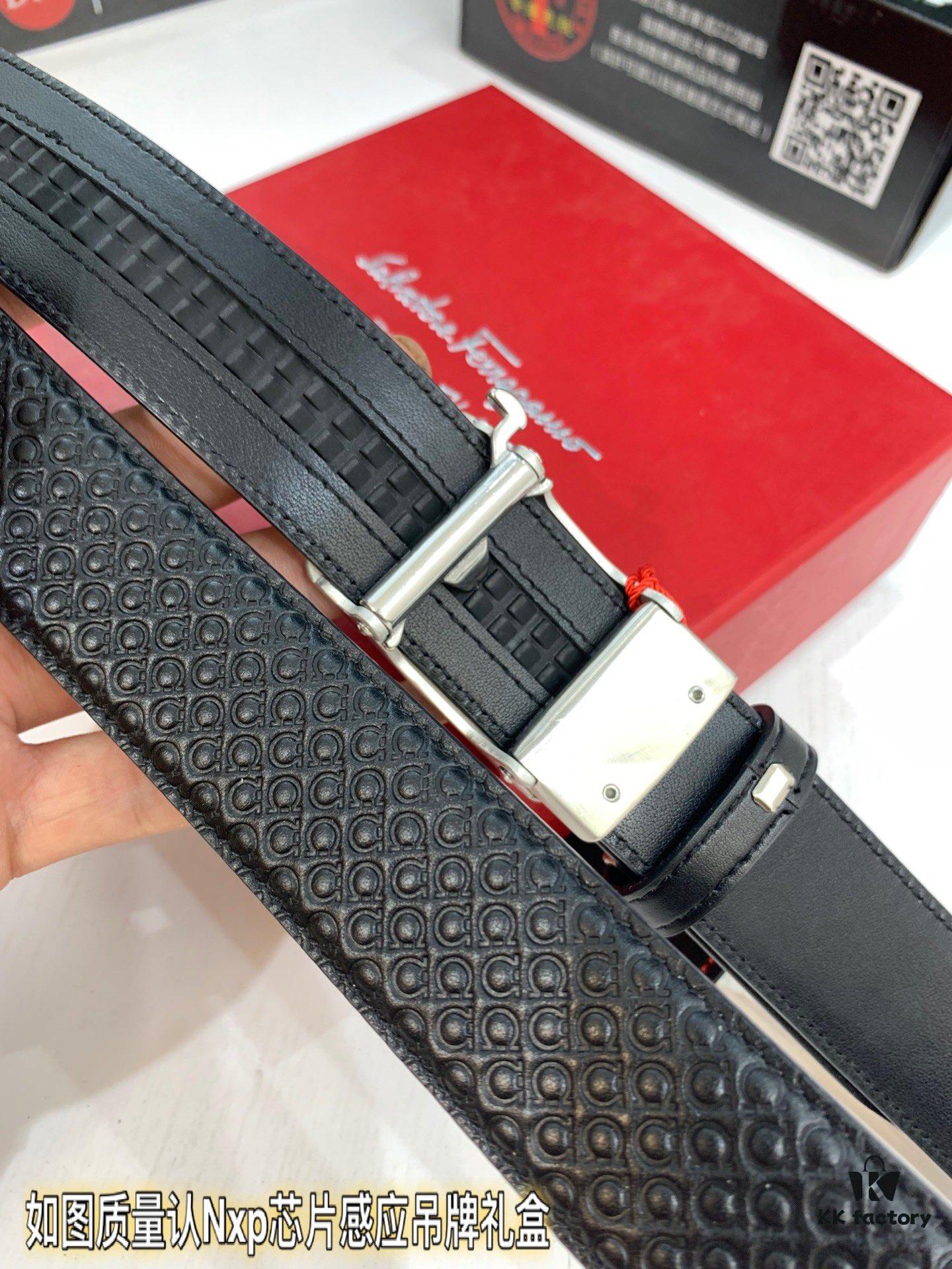 Arrival 🎺🎺 Authentic Photo, Ferragamo Automatic Men's Leather Belt, ZP Molded 8-Shaped Beveled Pattern with Stainless Steel Hardware, Business Belt, Imported Top-Grade First-Layer Calfskin with Ferragamo '8' Pattern Buckle, Self-Adjusting Prong, 3.5 cm Width