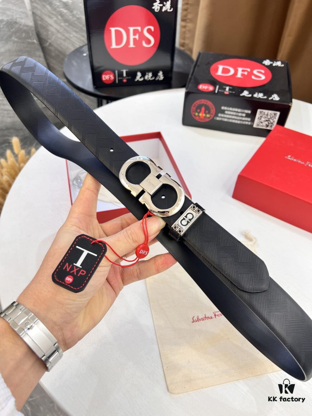 Ferragamo Men's Belt, Genuine Top-Layer Calfskin with Double-Sided Usage, 3.5cm Width, Stainless Steel '8' Buckle, Adjustable Length