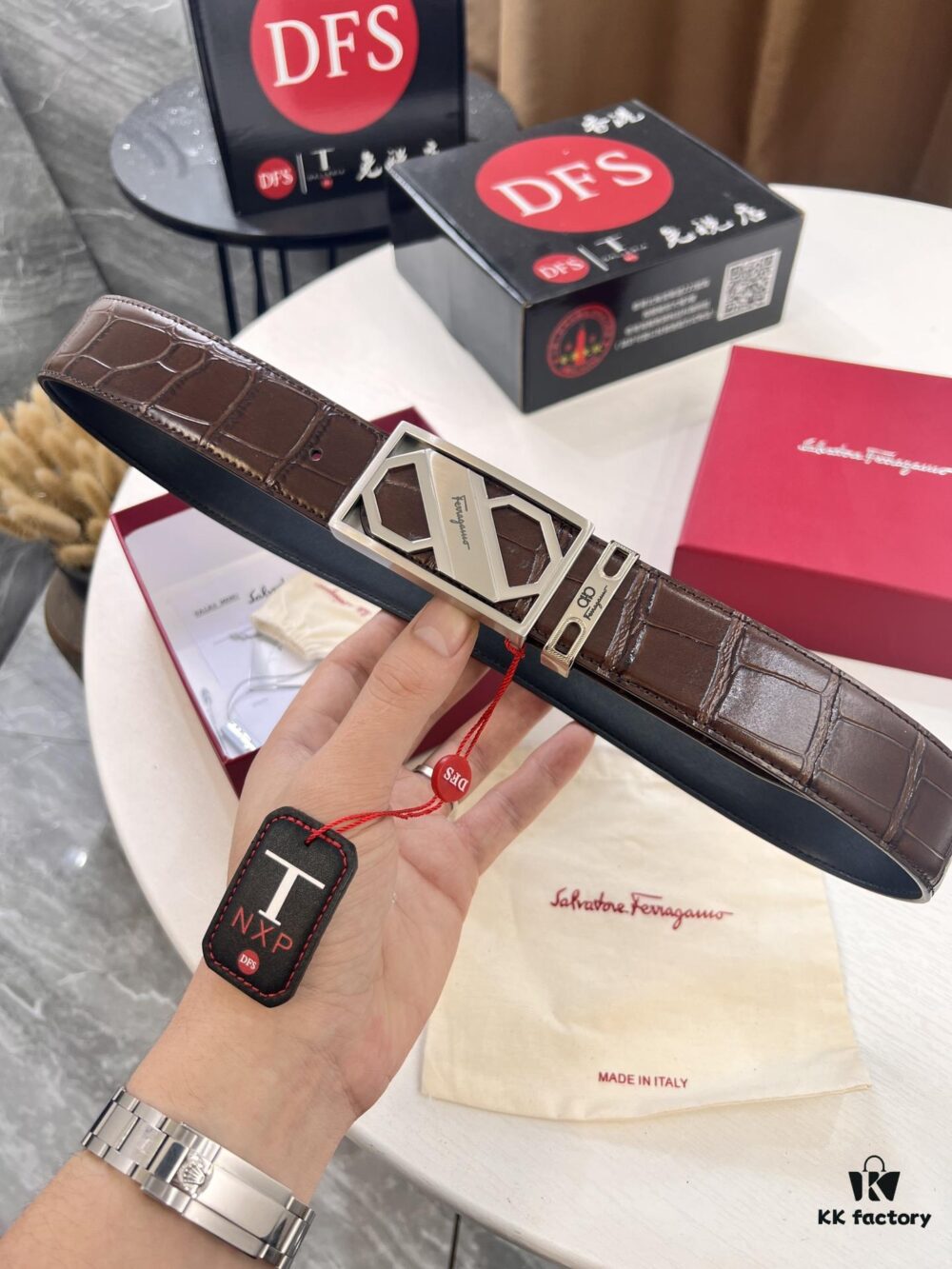 Top-tier Filoflex Belt, Hong Kong Duty-Free Gift Box, Anti-Counterfeit QR Code Authentication, New 8-Shaped Authentic Hardware, Imported Full-Grain Calf Leather with Crocodile Texture, German OEM Craftsmanship