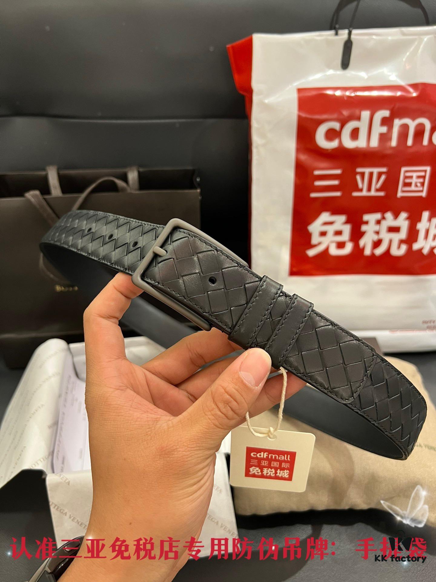 Authentic BALLY BV Classic Series Cabinet Gift Box - Imported Calfskin Leather, Synchronized with Counter Version