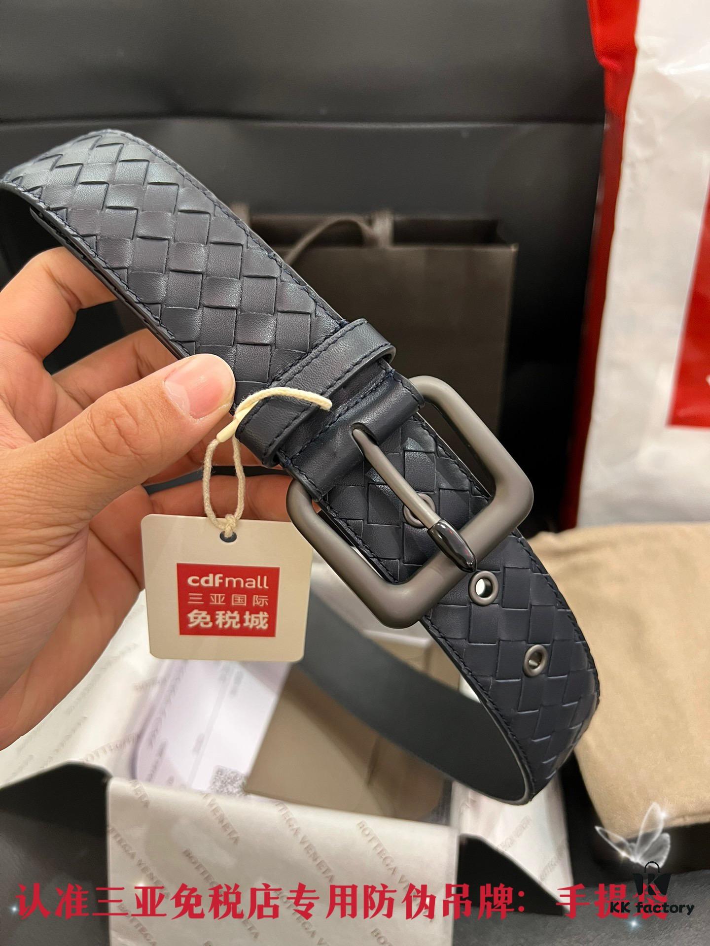 Authentic CDF Sanya Tax-Free (Shipped as Pictured) 【Retail Gift Box】Bottega Veneta BV Classic Series, Imported Calfskin, Retail Edition Match, ZP Blue