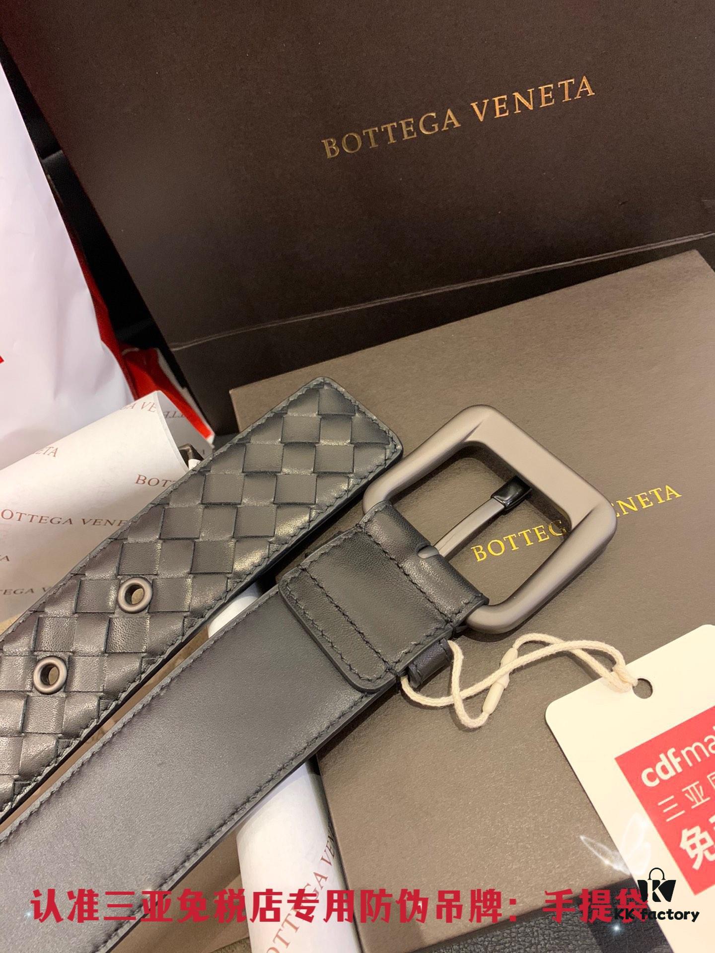 Shipped in Real Shot 🌎 CDF Sanya Tax-Free Genuine Product Level [Retail Gift Box] Bottega Veneta 4.0 Width Original Factory Quality Black Veal Leather