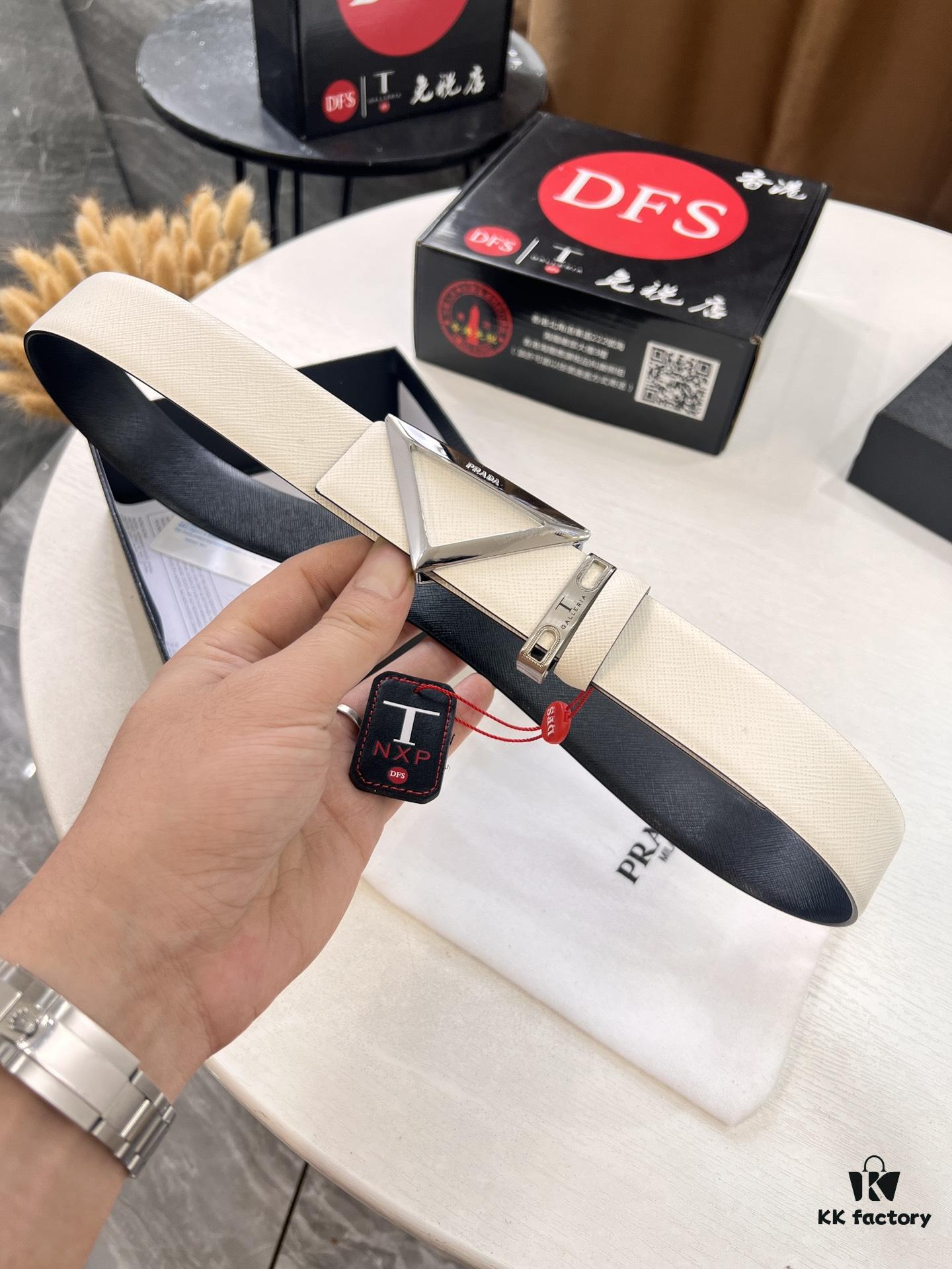 Prada PV Hong Kong Duty-Free Gift Box 🎁 (NXP RFID Tag with Official Website Verification, Authentic Anti-Counterfeit Chip)