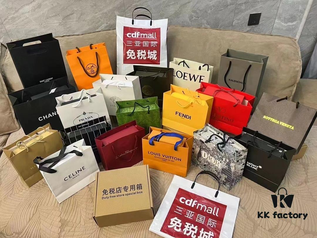 Sanya Tax-Free Genuine Latest Packaging Gift Box: Prada Original Batch Goods, Width 3.5cm