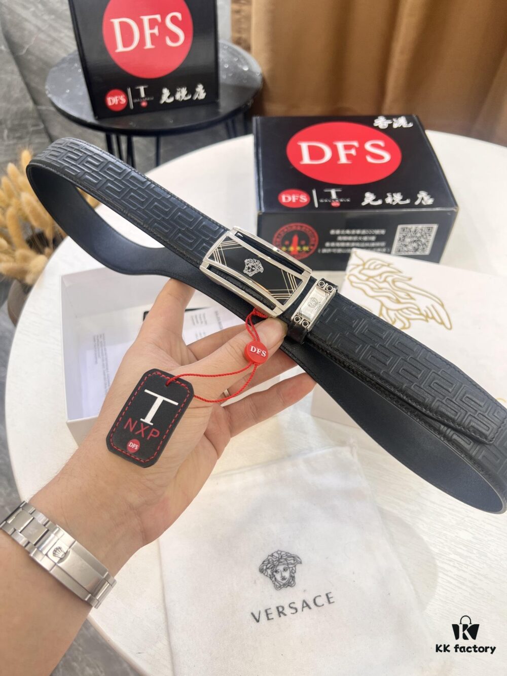 Versace Automatic Buckle Belt, Custom Embossed Top-Grade Imported Leather, Fine Calfskin with Wax Thread Stitching, 3.5cm Width, Luxury Business Formal Belt with NXP Anti-Counterfeit Chip