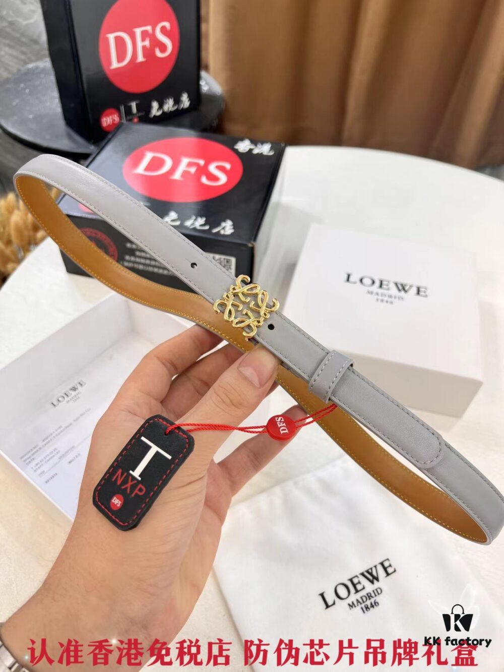 Loewe Hong Kong Duty-Free Gift Box 🎁 (NXP RFID Tag with Official Website Verification, Authentic Anti-Counterfeit Chip), Premium Stainless Steel Hardware with Electroplated Polishing, Bestselling Goddess Style