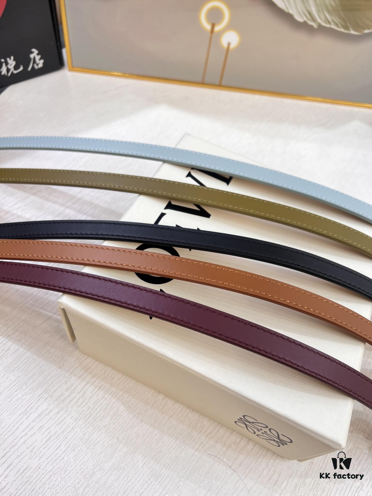 Loewe Hong Kong Duty-Free T Gift Box 🎁 Anti-Counterfeit Scan Certified, Special Administrative Region Address, Genuine Synchronized Stainless Steel Hardware, Designed for Women 💃🏼, German Imported Fine-Grain Full-Grain Calfskin, Trendy Fashion Versatile Style, Premium Belt for Women, Top Selection with Full-Grain Calfskin Base, Quality Guaranteed Authentic Store Verification, 1.5 Width, Hot New Arrival