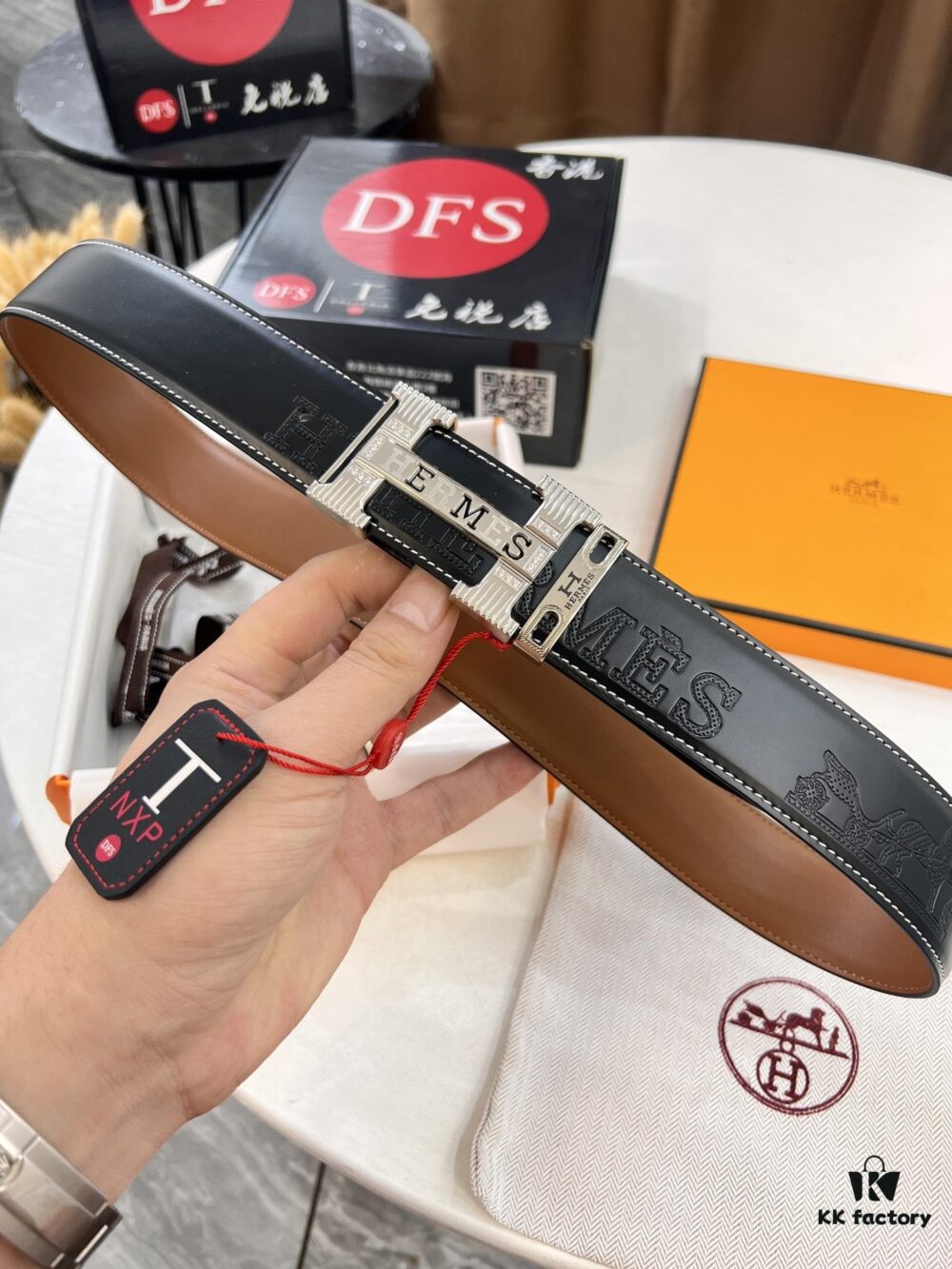 Hermès H Belt, New Arrival, Stainless Steel H Buckle with Paved Stones, ZP Synchronized Engraved Logo, Genuine Imported H Horse Carriage Top Layer Cattle Leather, Original Cowhide Backing, 3.8cm Width, Official Website Version, Top Quality