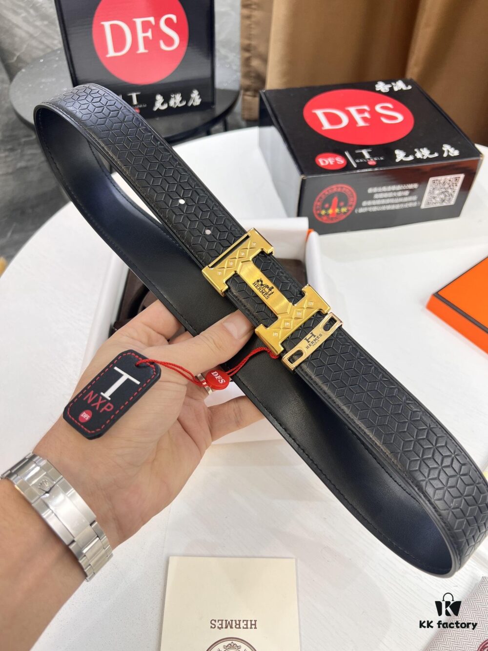 Hermès H Belt, Steel H Buckle with Paved Bricks, Imported Grain Top Layer Cowhide