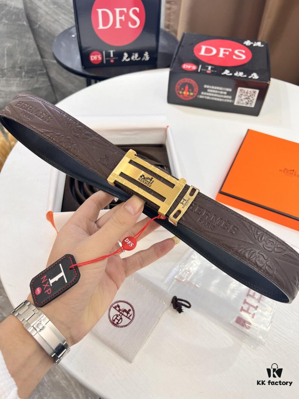 Hermès Men's Belt, Top Grain Calfskin with Engraved H Logo Buckle, 3.8cm Width, Adjustable Length, Original Imported Embossed Horse Head Design, Ideal Gift