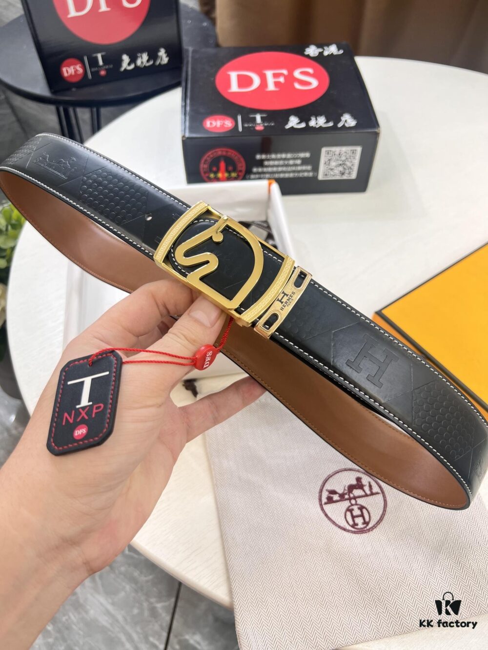 Hermès Men's Belt, Top Grain Cowhide with Engraved Metal Buckle, 3.8cm Width, Tan Color, Adjustable Length