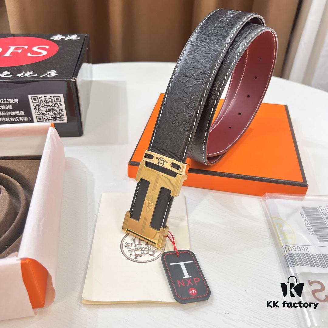 Hermès Men's Belt, Top Grain Calfskin with Engraved Buckle, 3.8cm Width, Wine Red Fine Texture, Adjustable Length, Original Imported Embossed Horse-Drawn Carriage Design